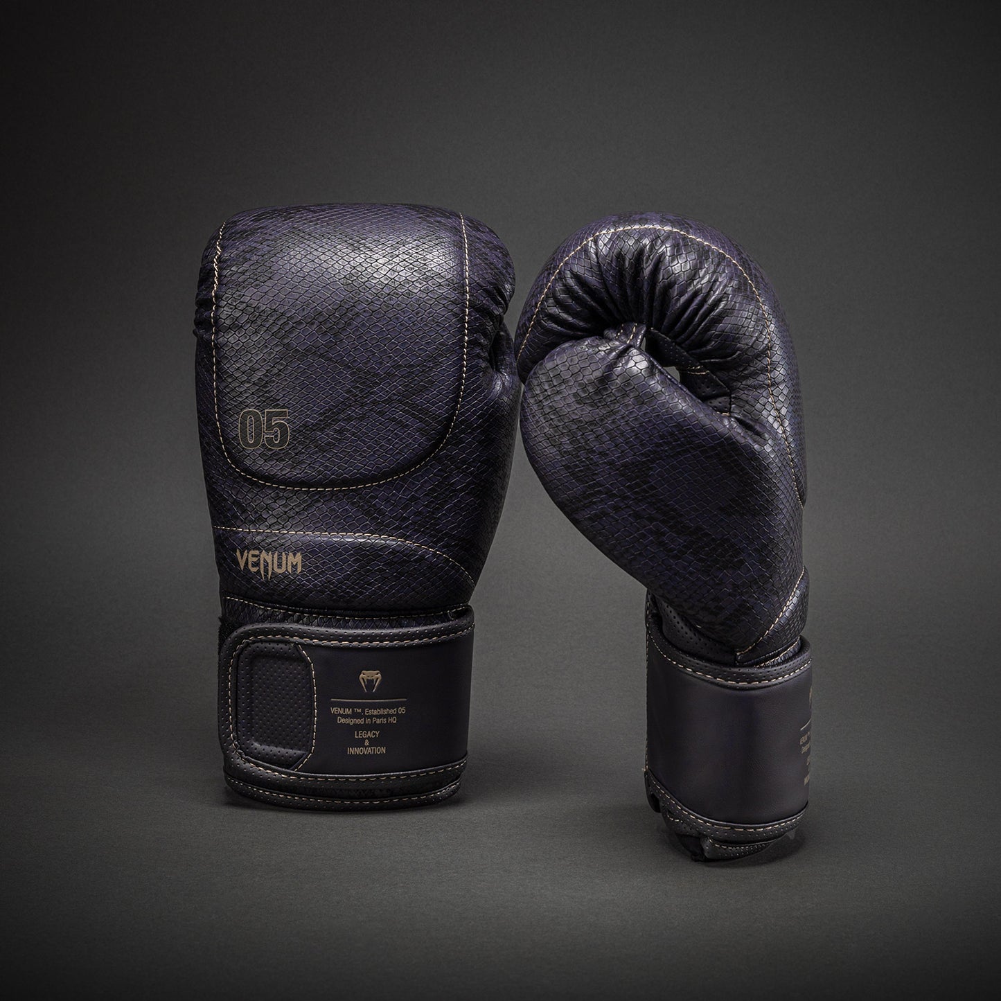 Venum Impact Evo Scales Guanti da boxe – Viola Scuro