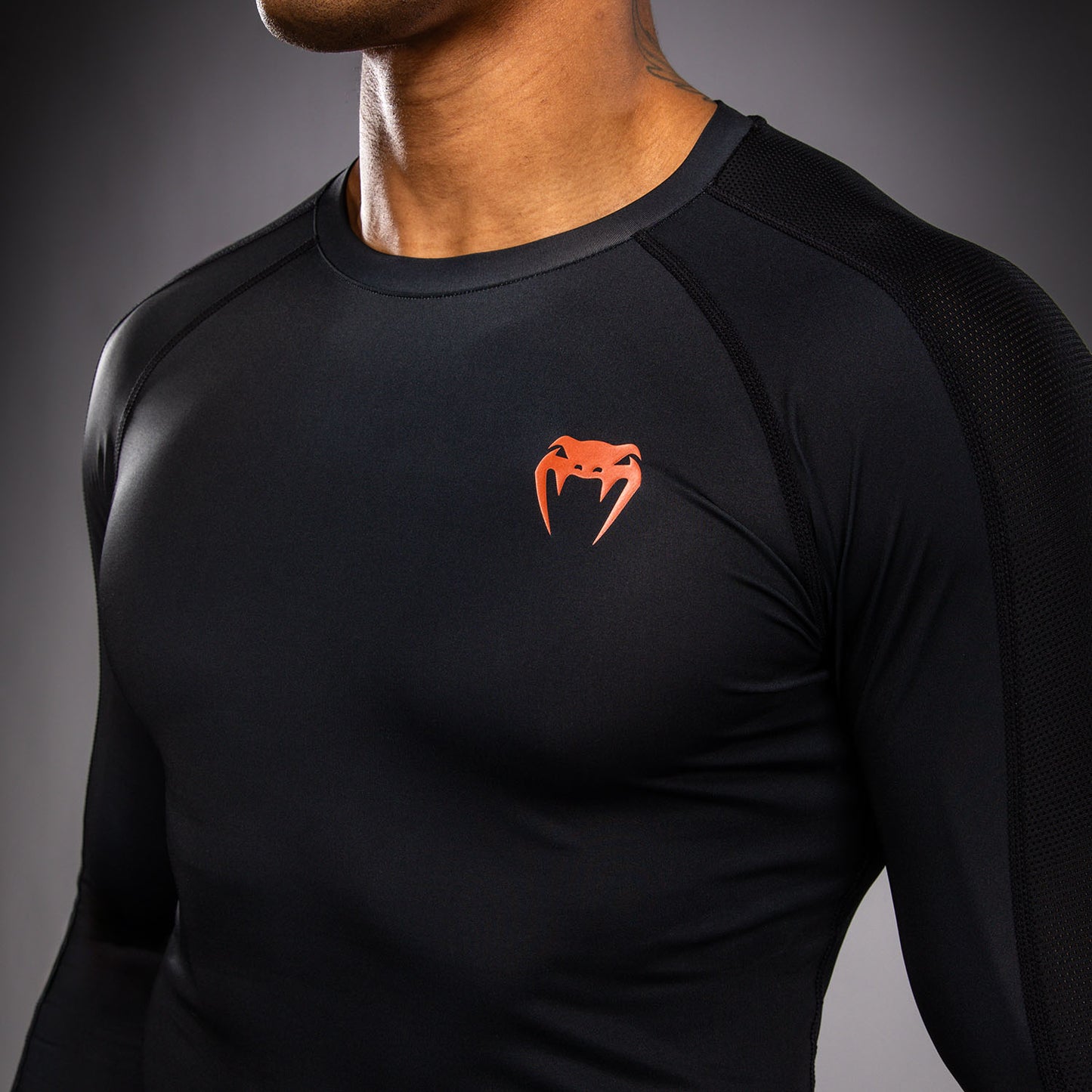 Venum Thunder Dragon Rashguard a Maniche Lunghe – Nero/Grigio/Rame