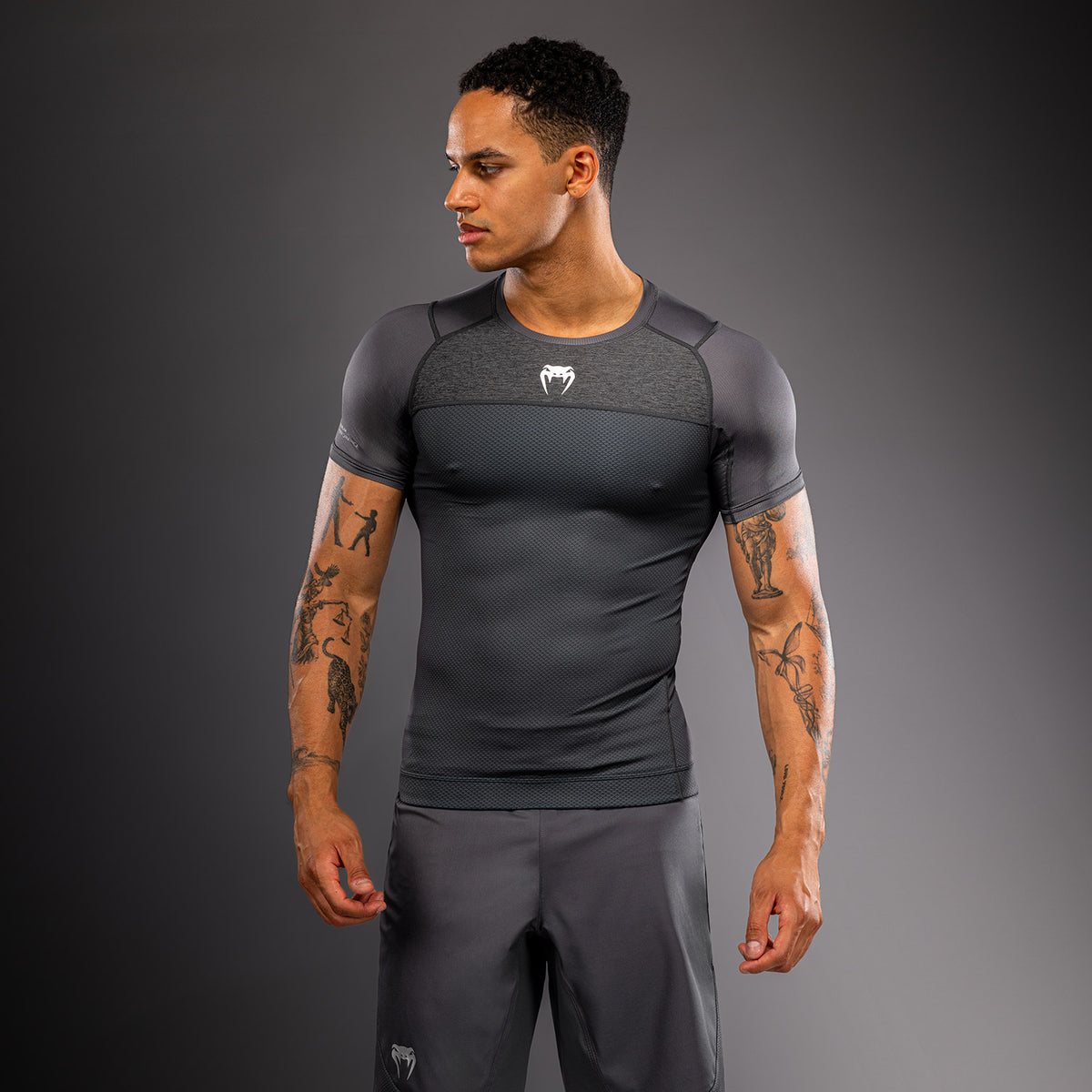 Venum G-Fit Scale Rashguard a maniche corte - Grigio