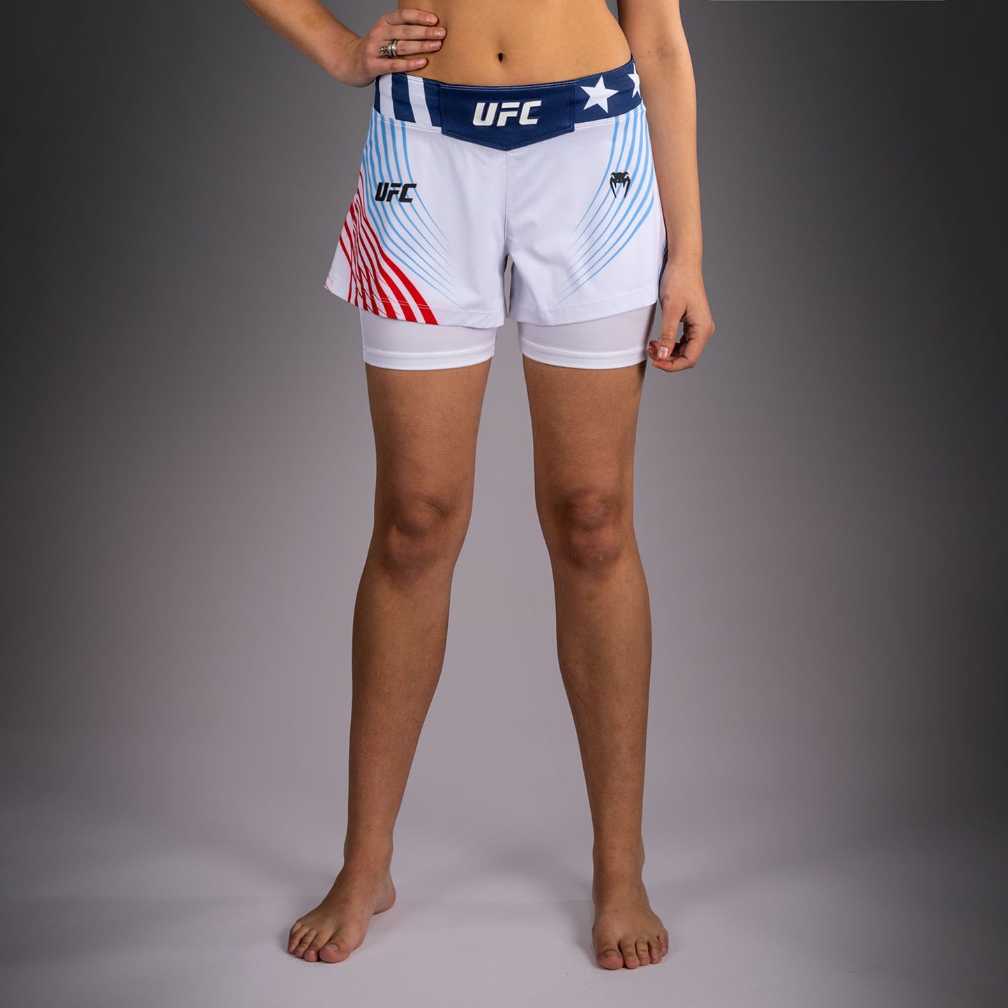 Official UFC Freedom 250 by Venum Authentic Fight Night Pantaloncini da combattimento da donna - Bianco