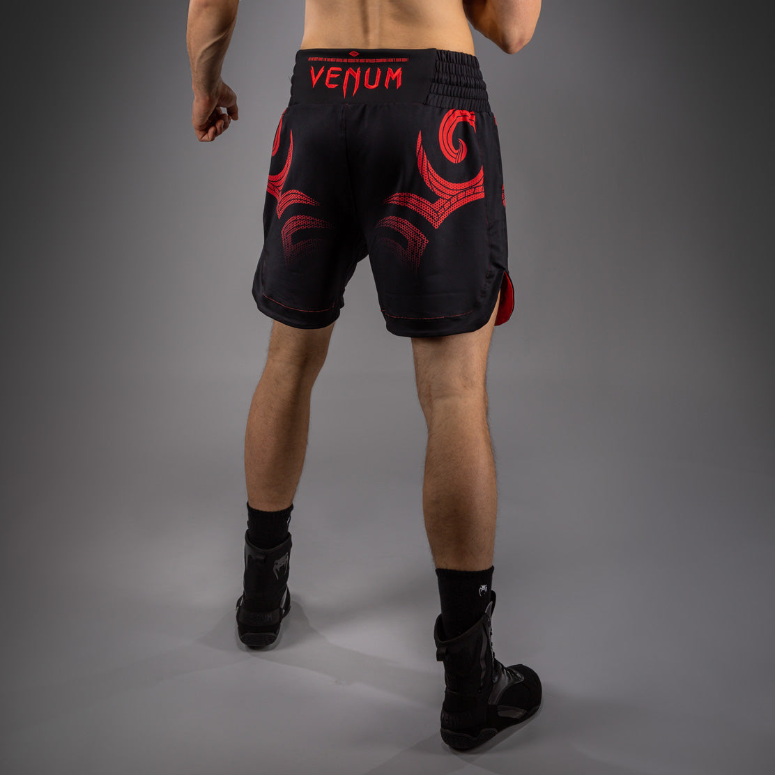 Venum x Mike Tyson Tiger Pantaloncini da Boxe - Nero Profondo/Rosso Intenso