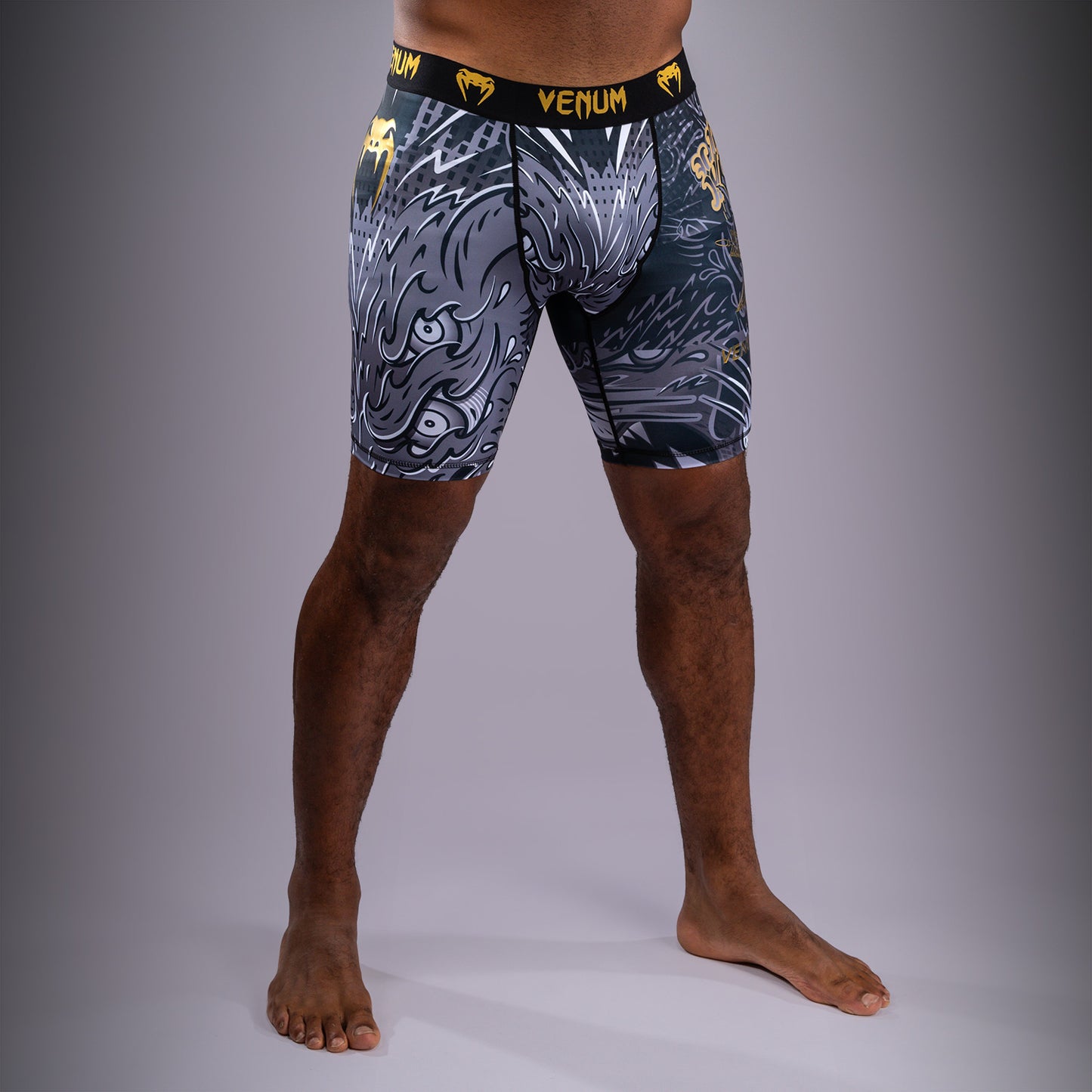 Venum Wolf Atak Pantaloncini a Compressione – Nero/Grigio