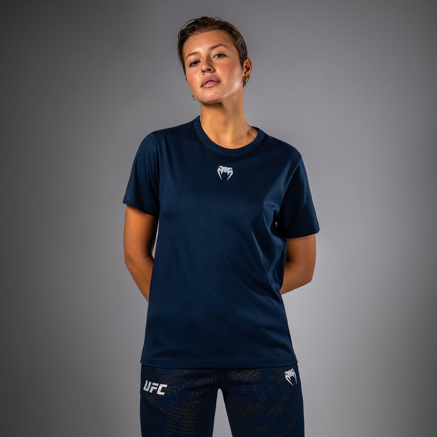 UFC Fusion by Venum Fight Week Maglietta a Manica Corta in Cotone per Donna - Blu oceanico