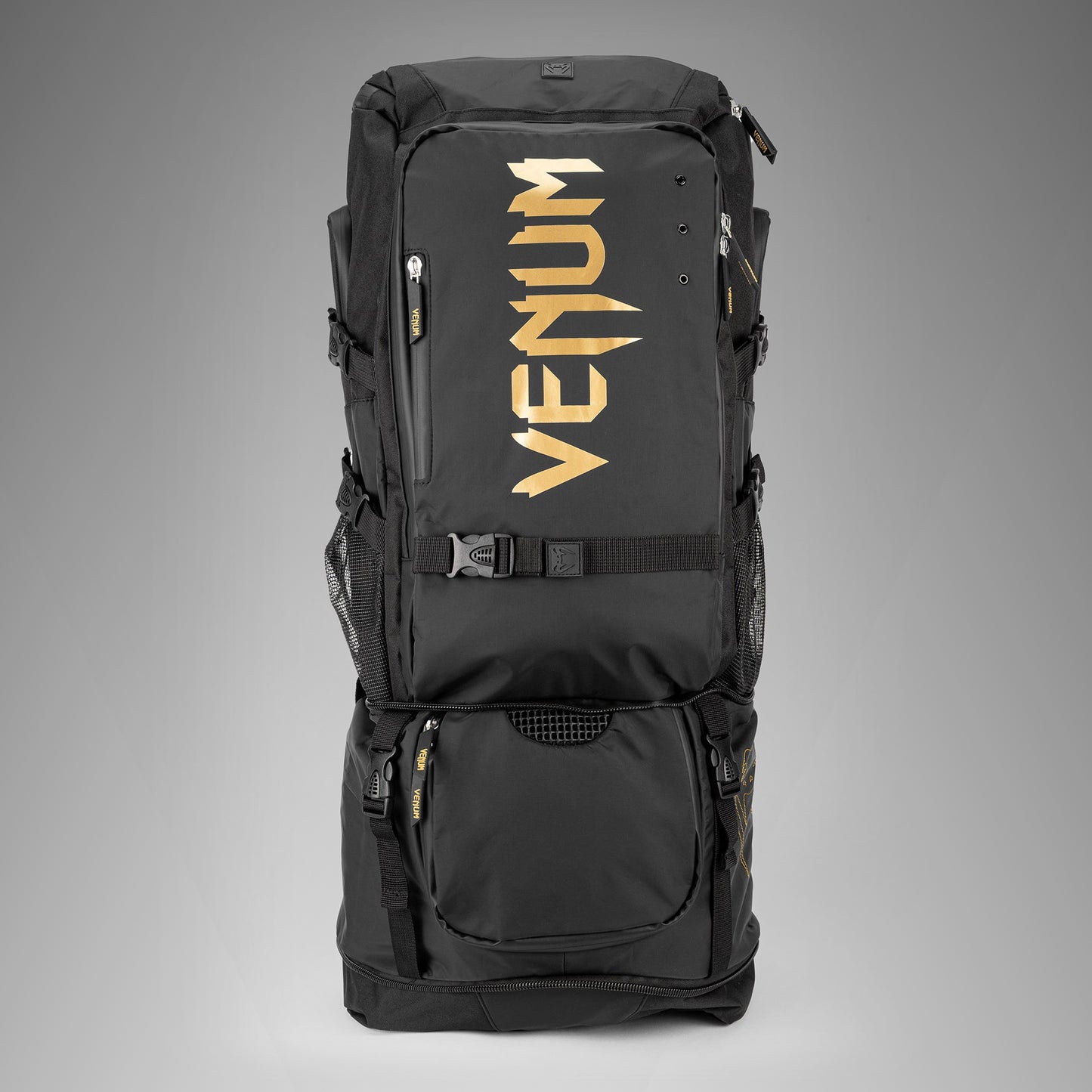 Venum Challenger Xtrem Evo Zaino (50-63L) – Nero/Oro