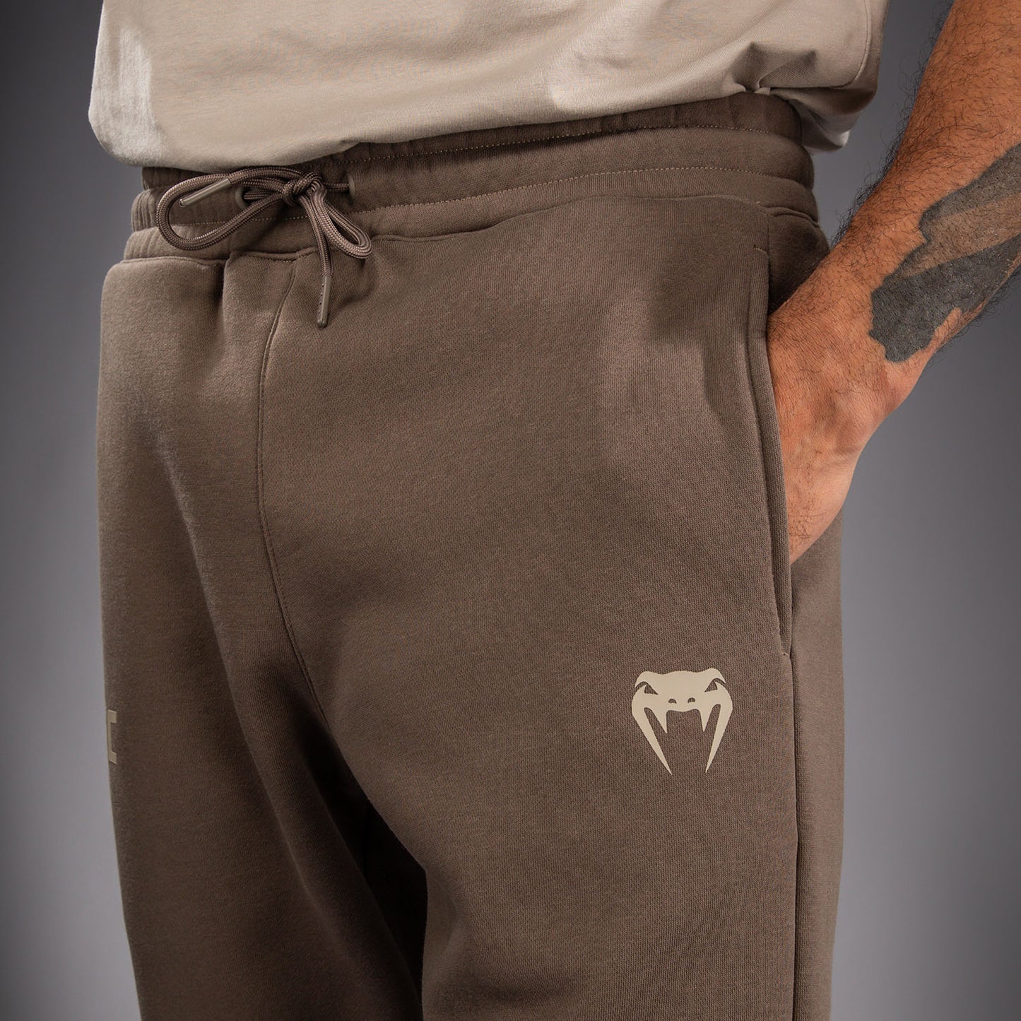 Venum UFC Unity by Venum Authentic Fight Week Pantaloni in Cotone da Uomo - Marrone