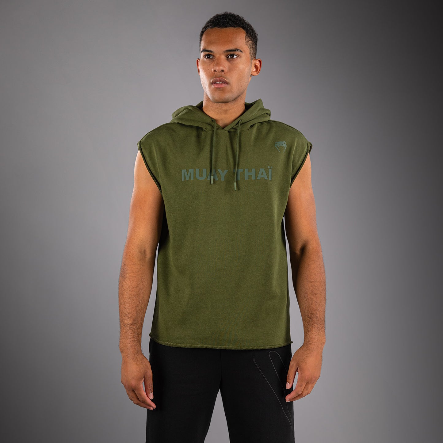 Venum Muay Thai VT Felpa con Cappuccio Senza Maniche – Verde Militare