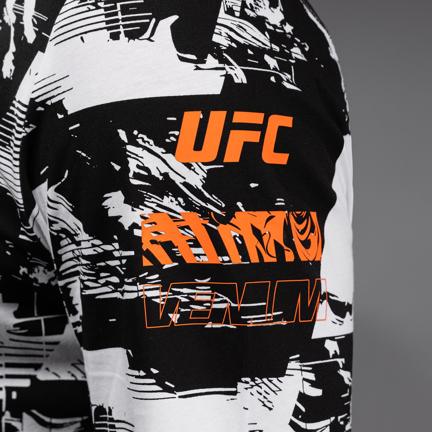 UFC Zenith by Venum Authentic Fight Week T-shirt maniche lunghe Uomo - Bianco
