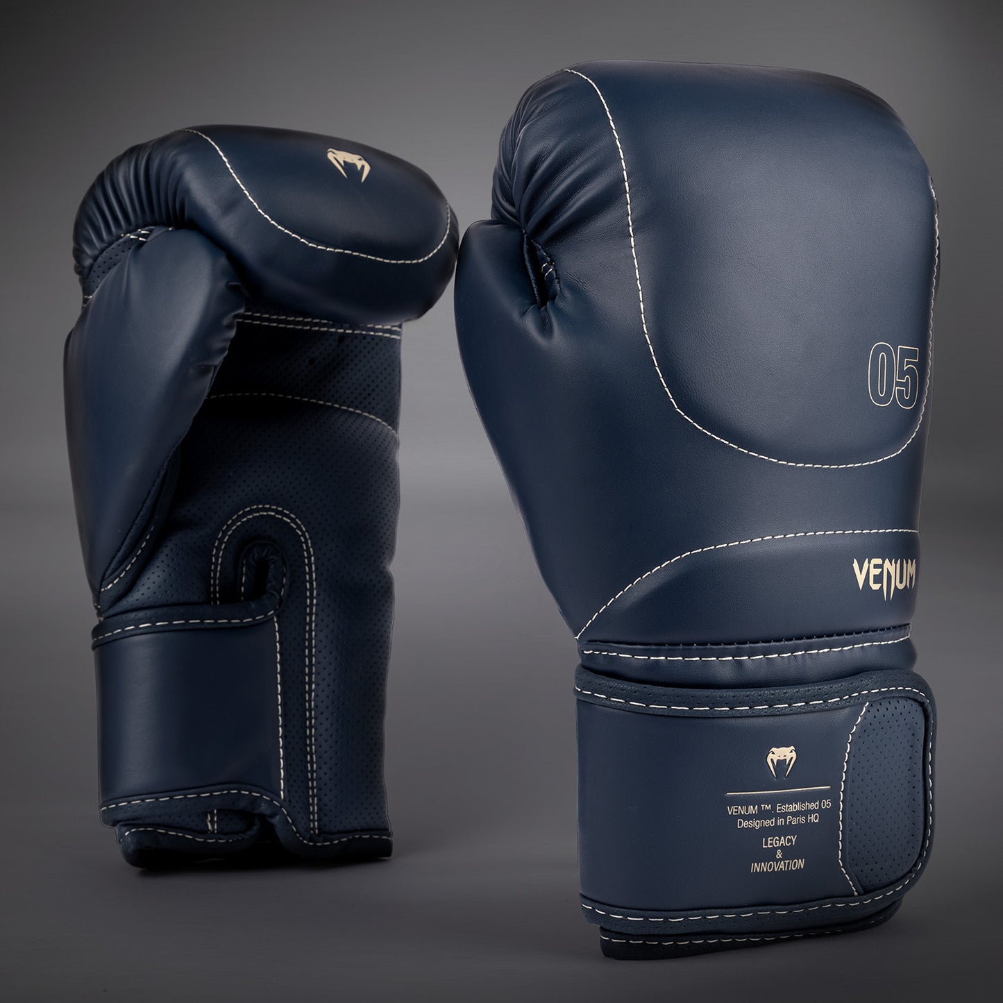 Venum Impact Evo Guanti da Boxe - Icy Blue