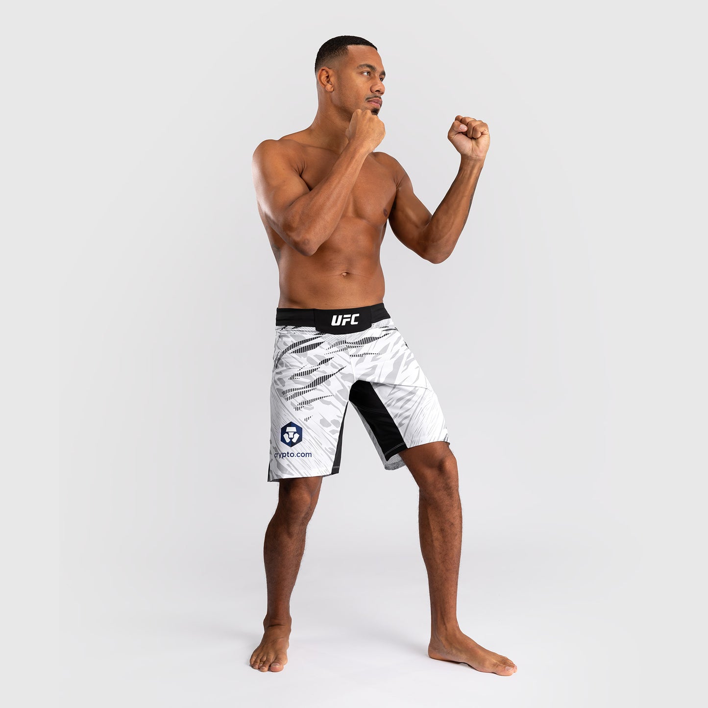UFC Fusion by Venum Personalizzati Authentic Fight Night Shorts da Lotta per Uomo - Fit Largo - Bianco