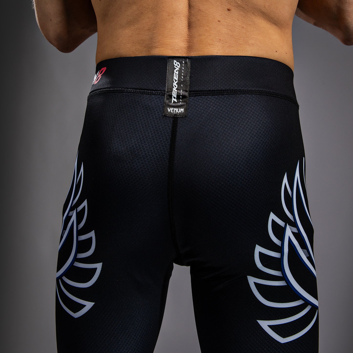 Venum x TEKKEN 8 - Jin Kazama Pantalloni a compressione - Blu/Nero/Bianco