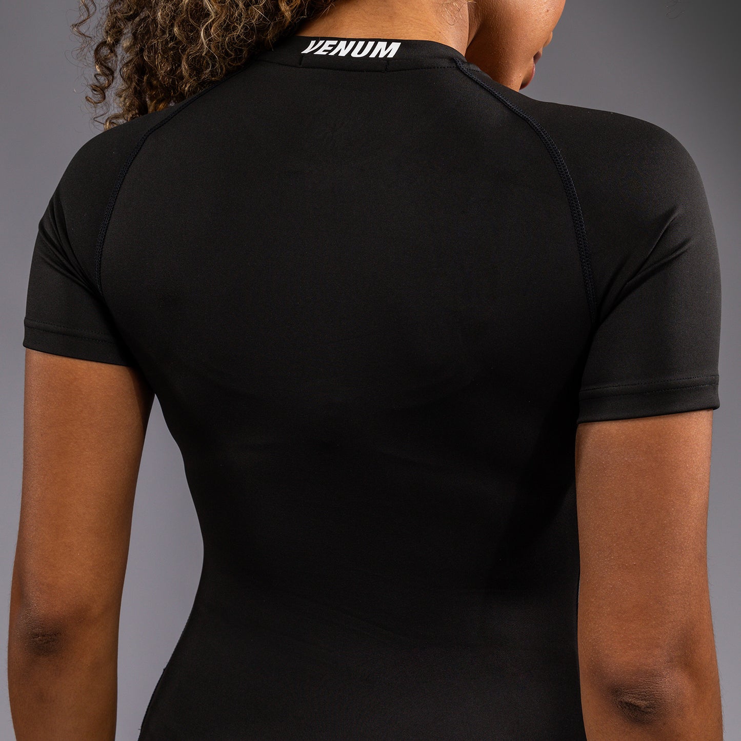 Venum Halo Rashguard a maniche corte da donna - Nero