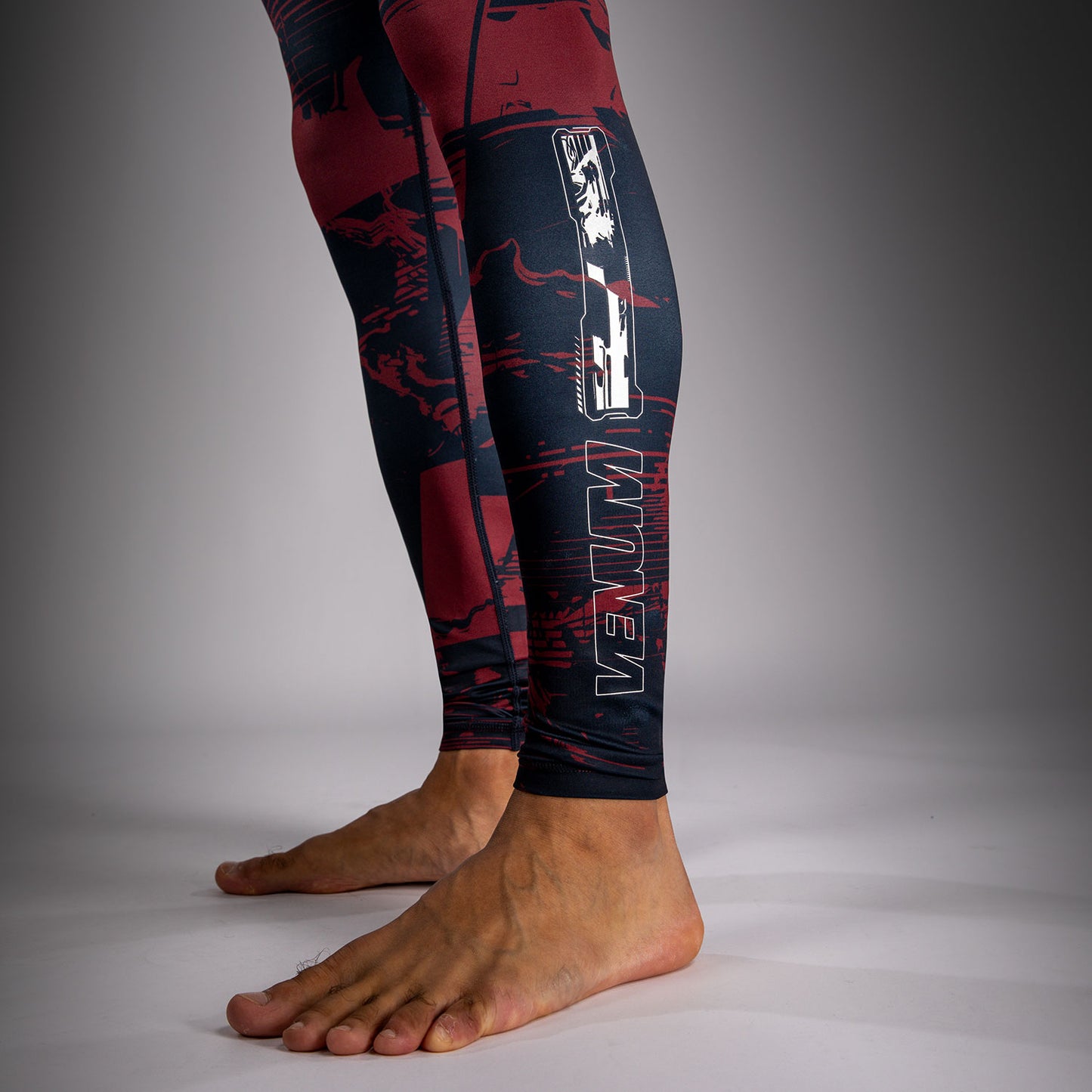 UFC Zenith by Venum Authentic Fight Week Leggings Performance Uomo - Blu navy/Bordeaux/Argento