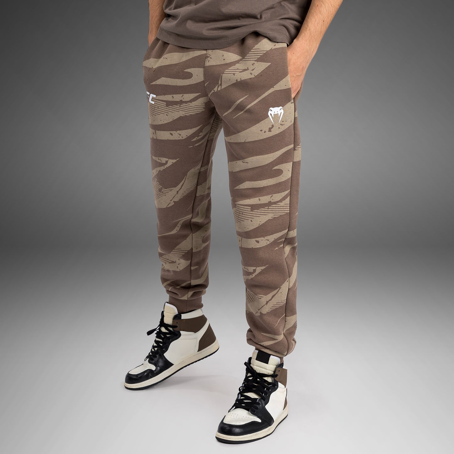 UFC Adrenaline by Venum Fight Week Pantaloni da Uomo - Desert Camo