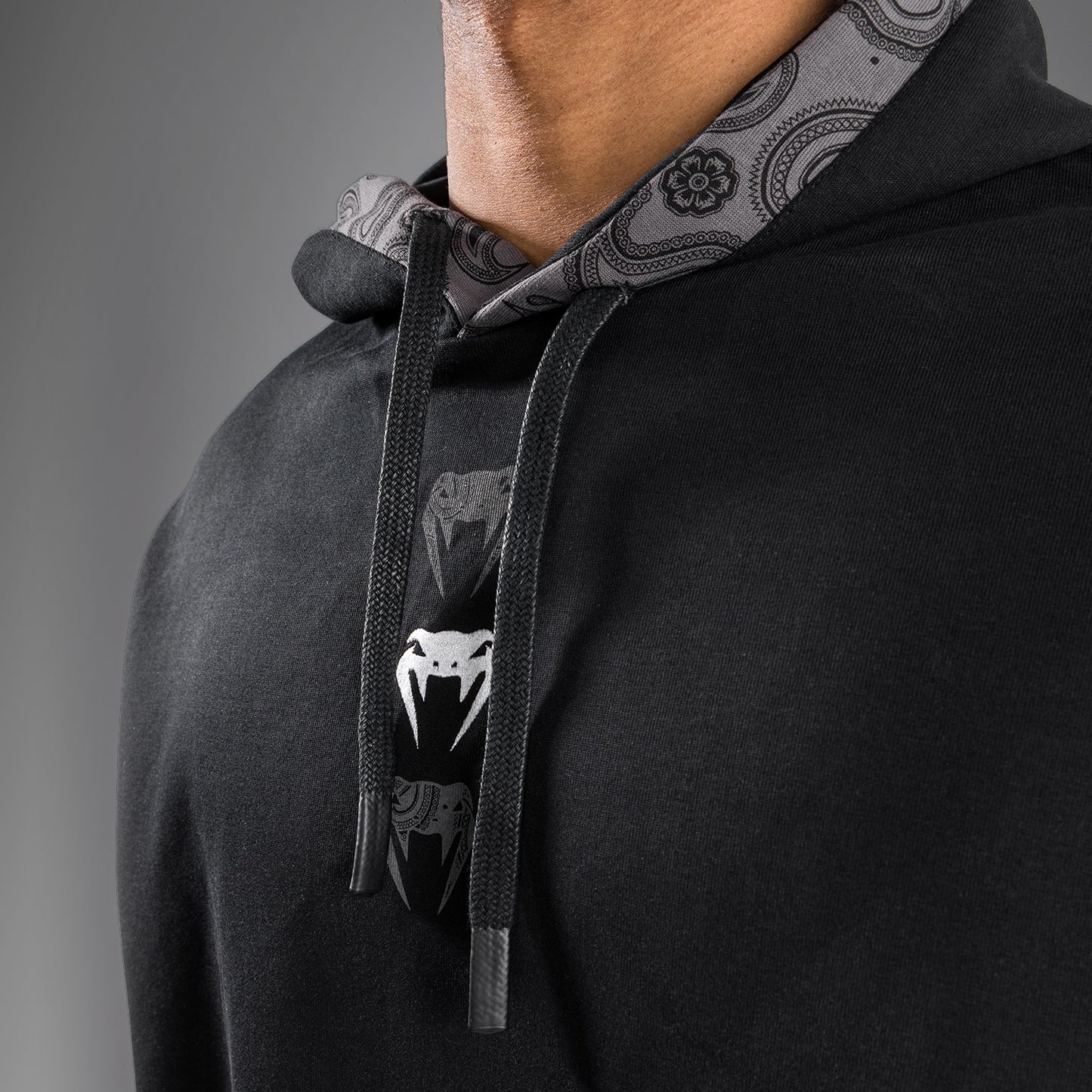 Felpa con cappuccio Venum Cali 34 XL - Oversize -Nero