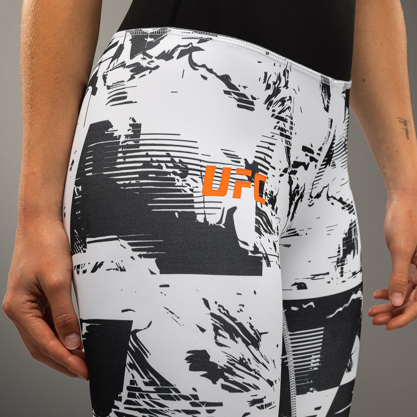 UFC Zenith by Venum Authentic Fight Week leggings Donna - Blu navy/Bordeaux/Argento