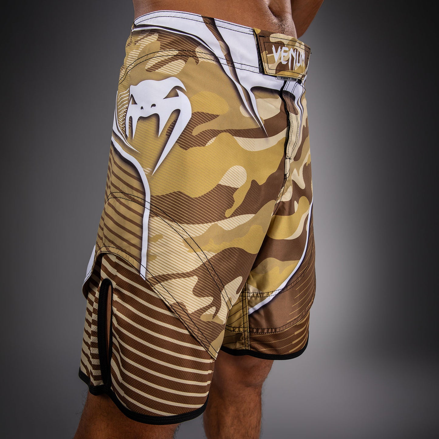 Venum Camo Hero Pantaloncini da Combattimento - Beige Chiaro/Marrone