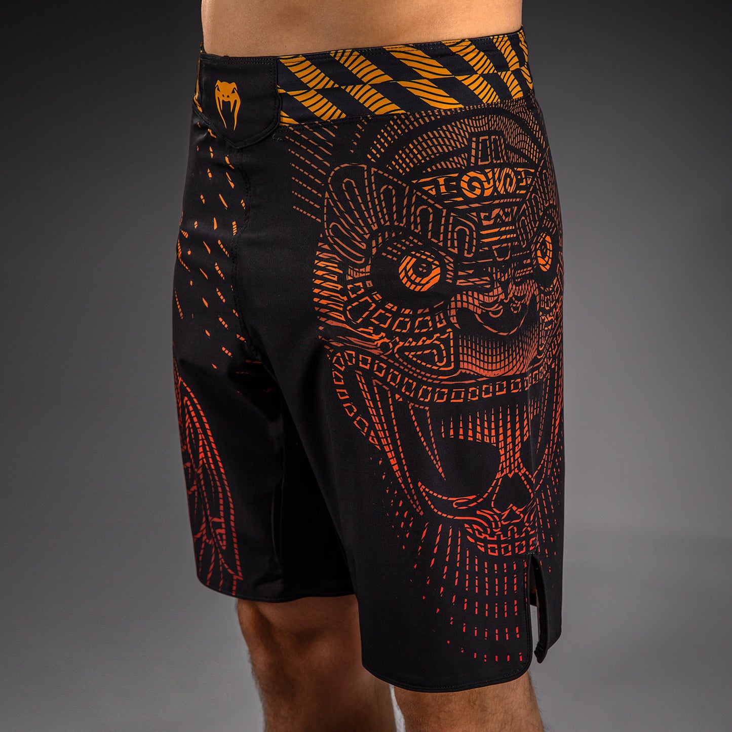Venum Quetzal Fury Pantaloncini da Combattimento - Nero/Rosso Fury/Arancione