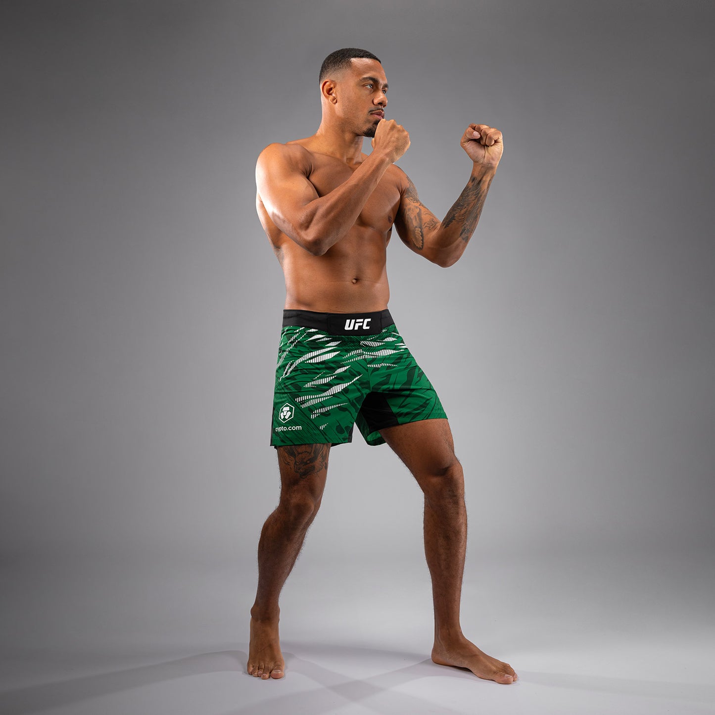 UFC Fusion by Venum Authentic Fight Night Shorts da Lotta per Uomo - Fit Corto - Verde