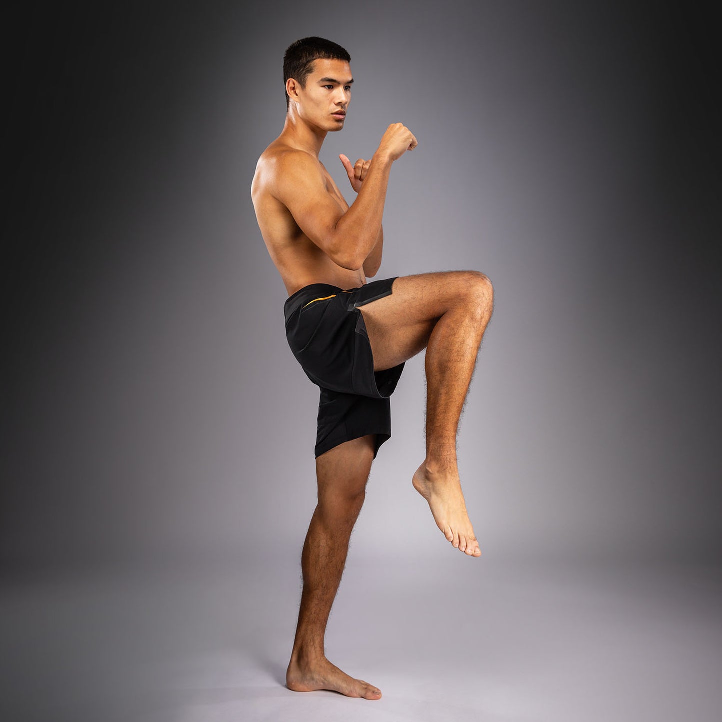 Venum G-Core Pantaloncini da Combattimento - Nero/Oro