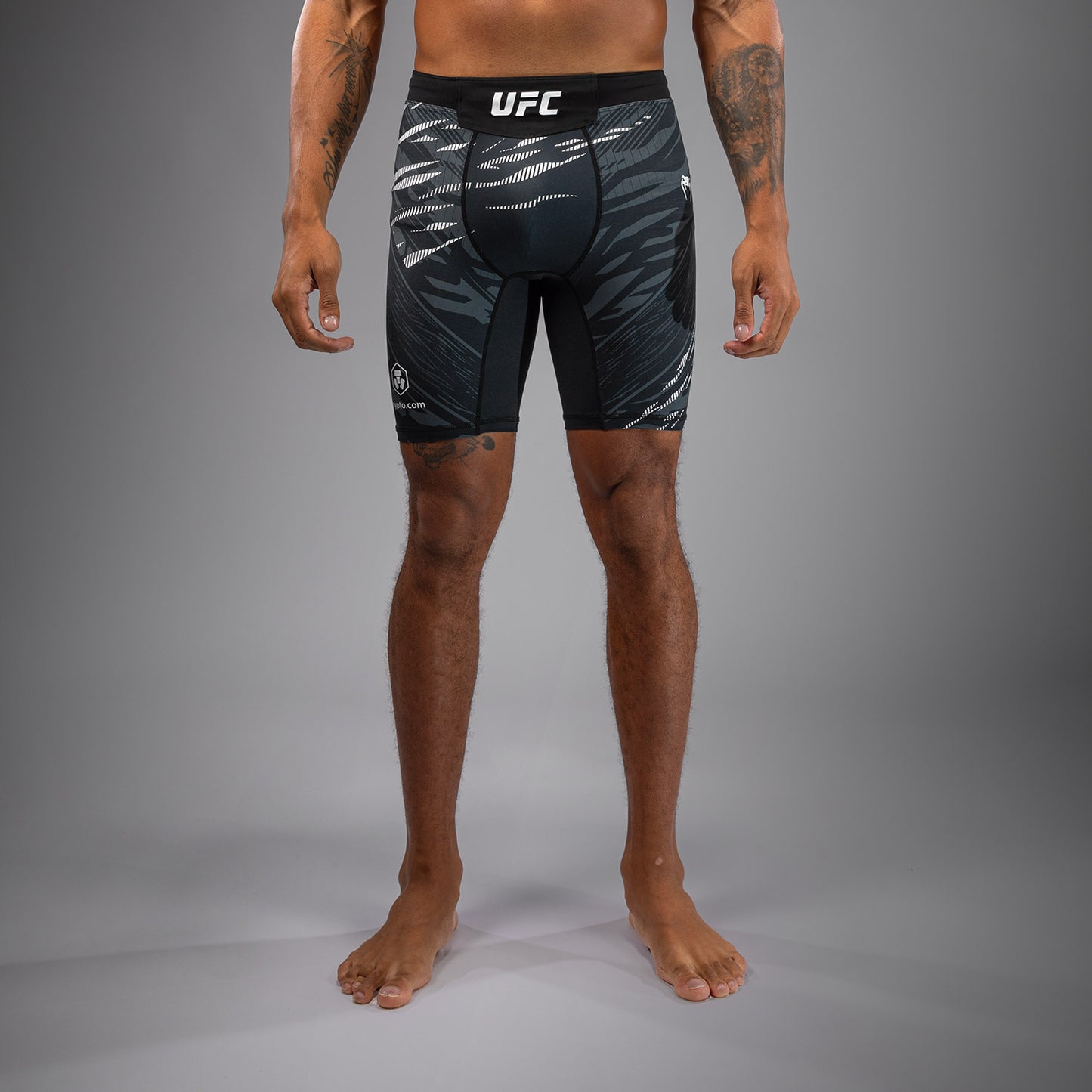 UFC Fusion by Venum Personalizzati Authentic Fight Night Vale Tudo Shorts per Uomo - Nero