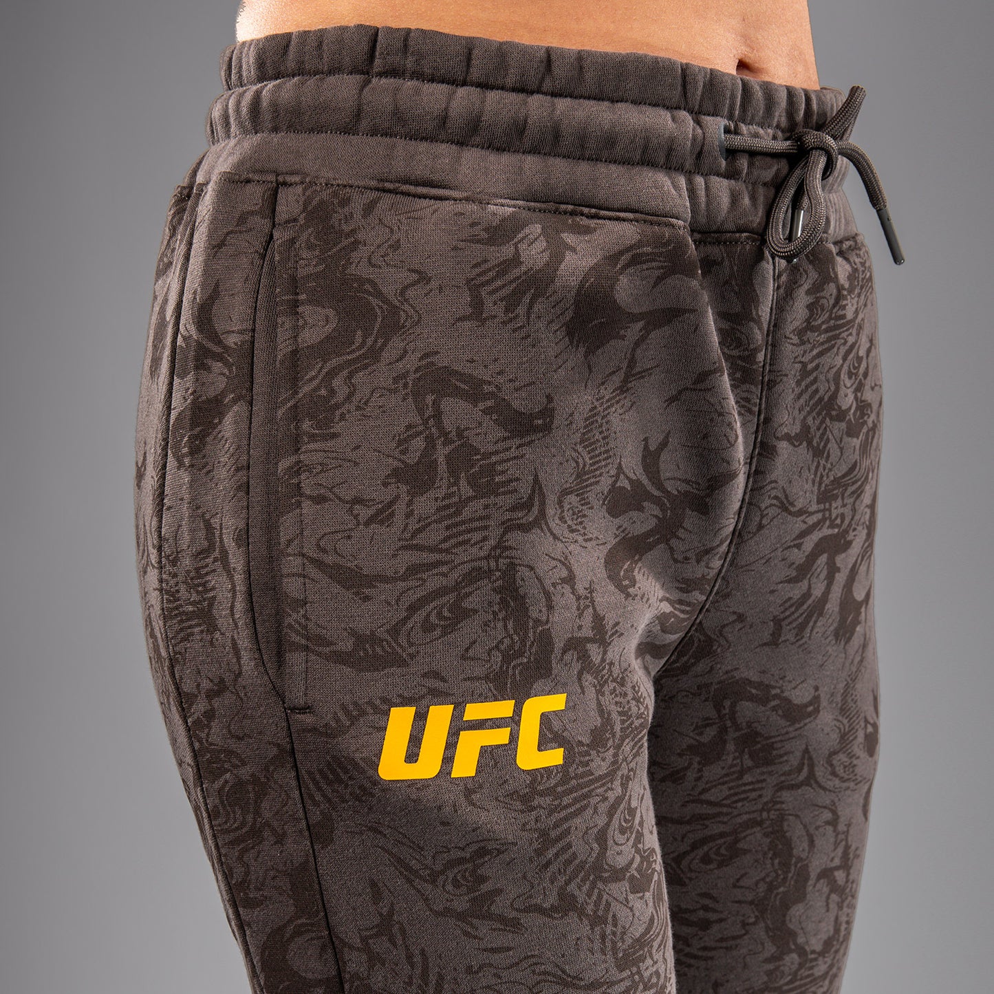 UFC Fusion by Venum Fight Week Pantaloni in Cotone per Donna - Marrone terra