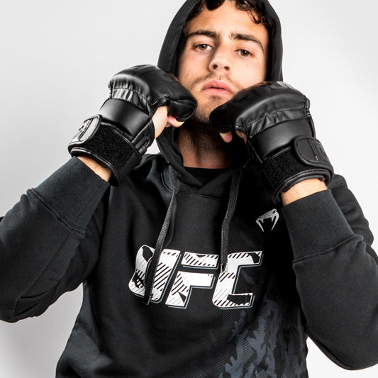 Felpa Con Cappuccio Uomo UFC Venum Authentic Fight Week - Nero