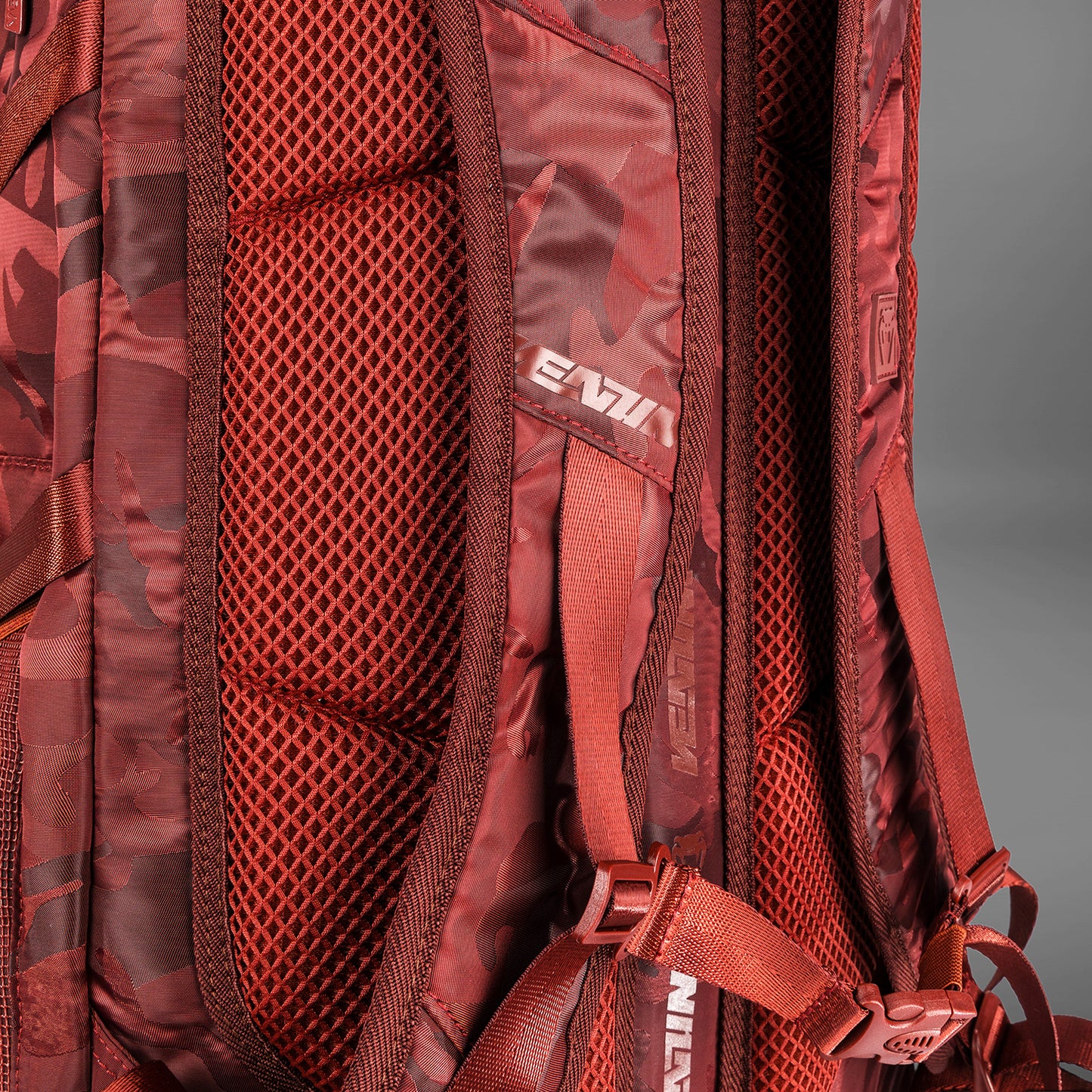 Zaino Venum Challenger Xtrem – Camo/Borgogna