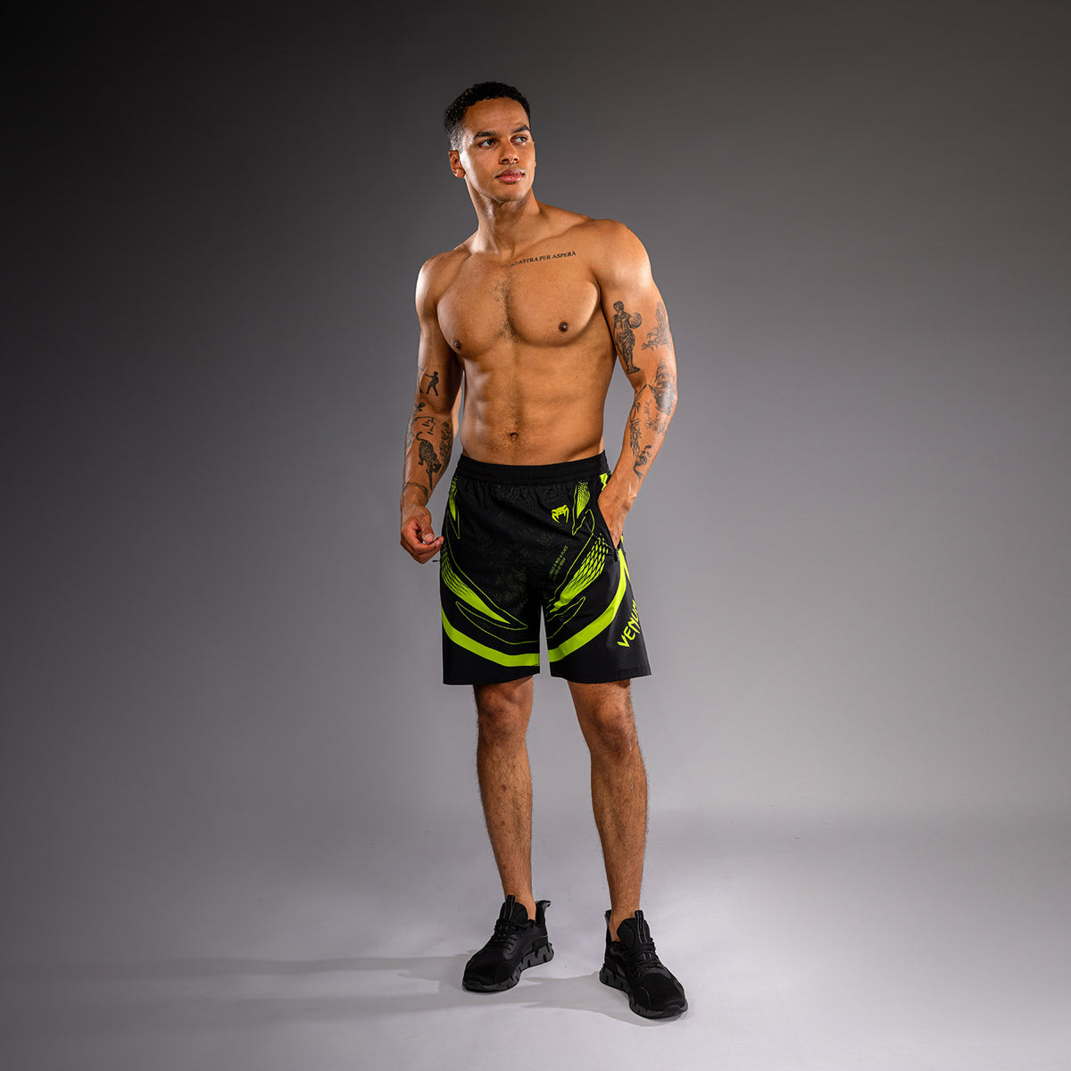 Venum Amazonia Reborn Pantaloncini da allenamento - Nero/Verde