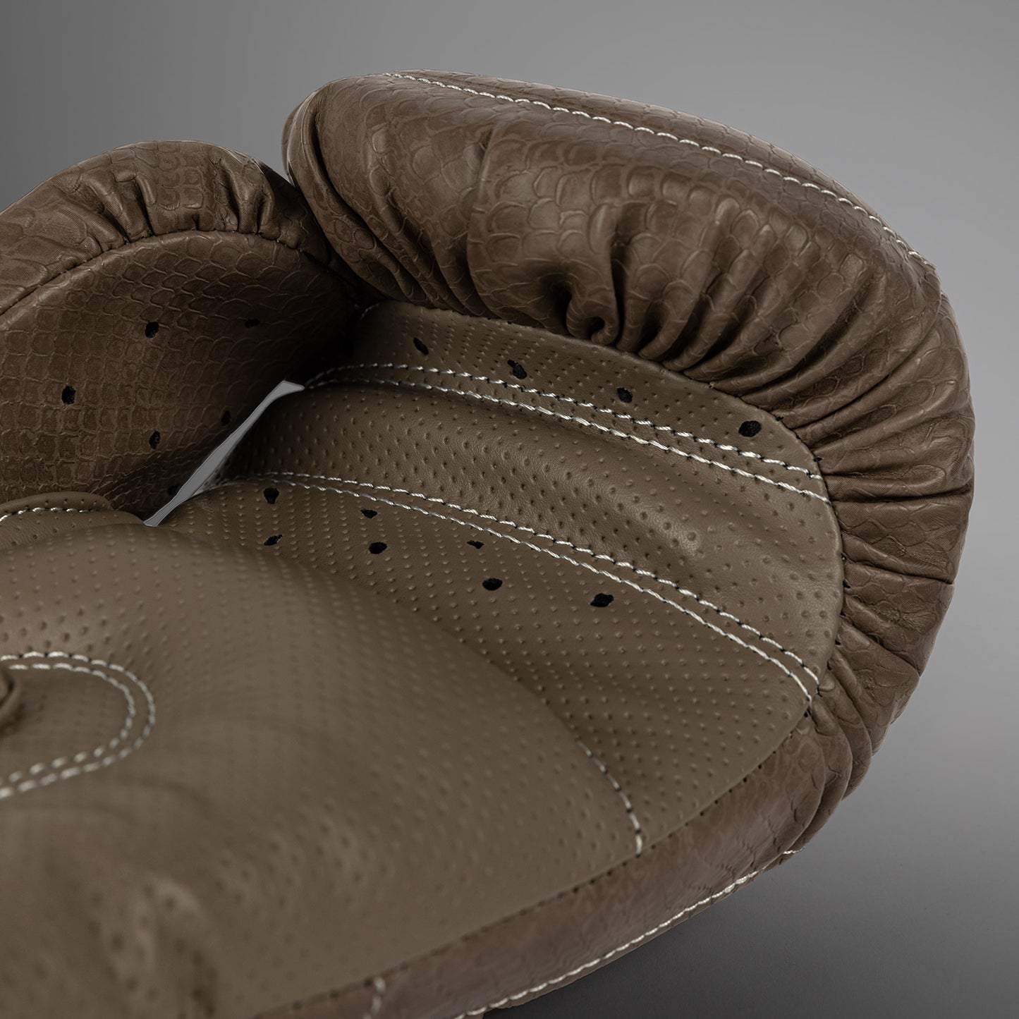 Venum Impact Evo Scales Guanti da boxe – Marrone