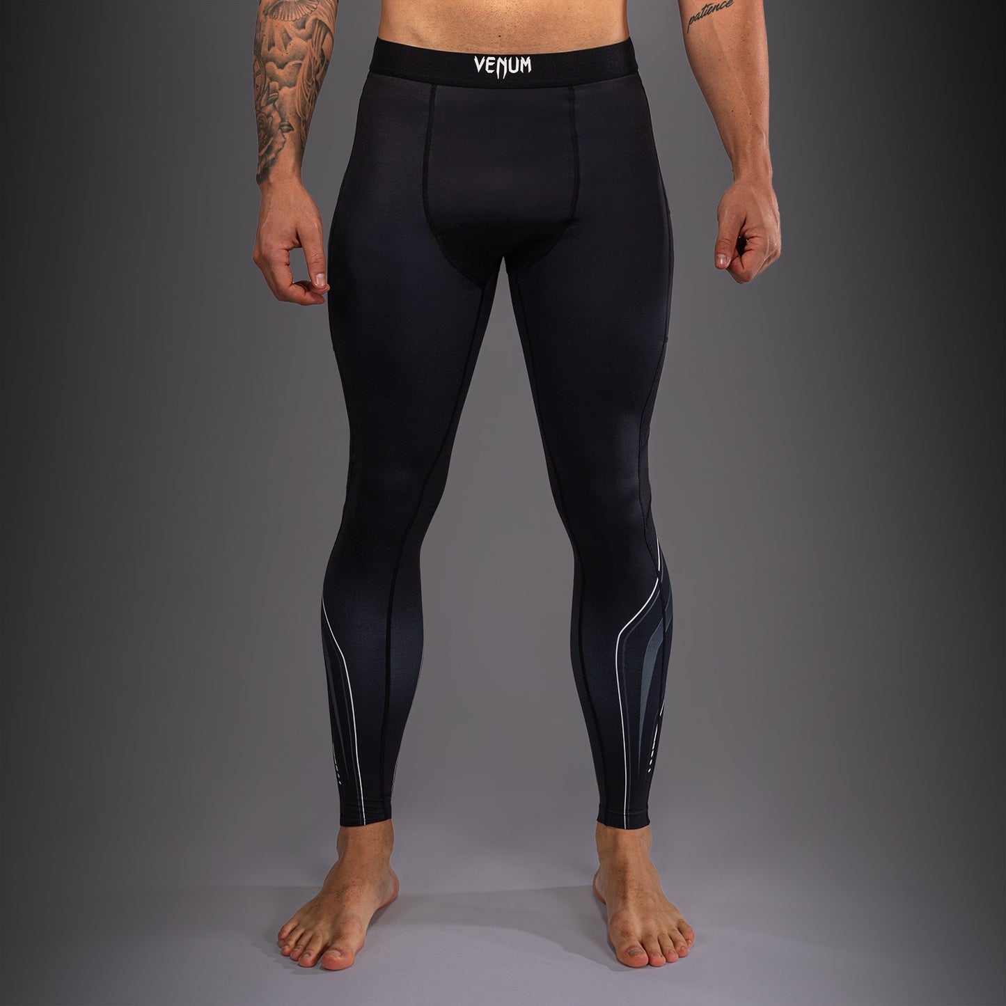 Venum Streamline Spats – Nero/Bianco