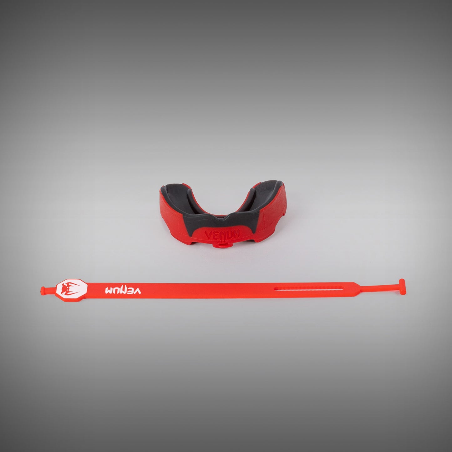 Venum Predator Paradenti con cinghia/senza cinghia - Rosso/Nero