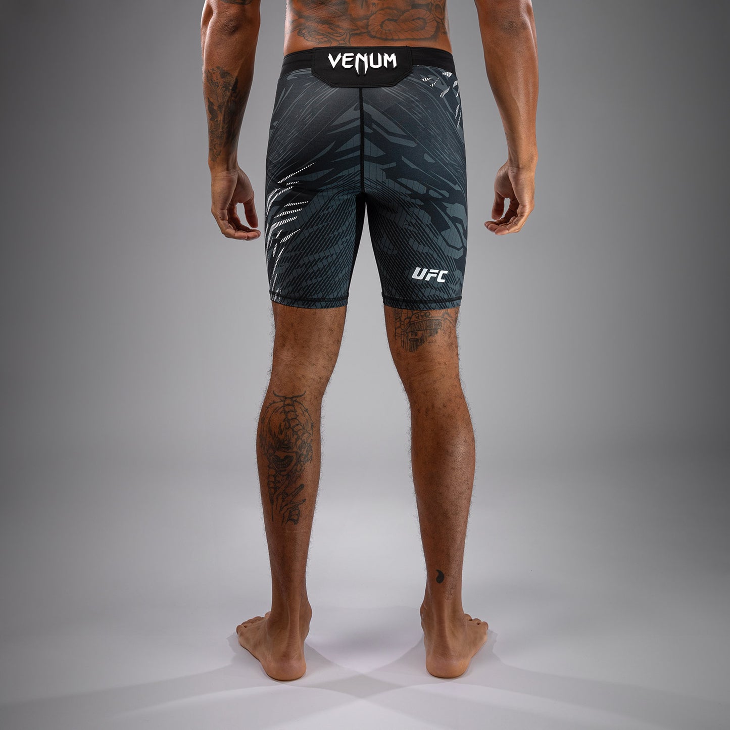 UFC Fusion by Venum Personalizzati Authentic Fight Night Vale Tudo Shorts per Uomo - Nero
