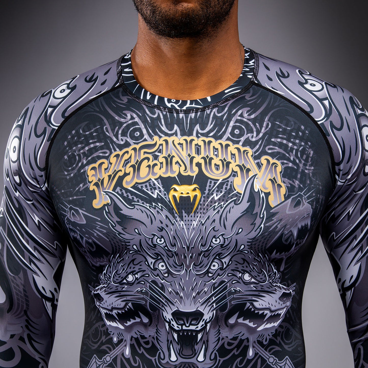 Venum Wolf Atak Rashguard a Maniche Lunghe – Nero/Grigio