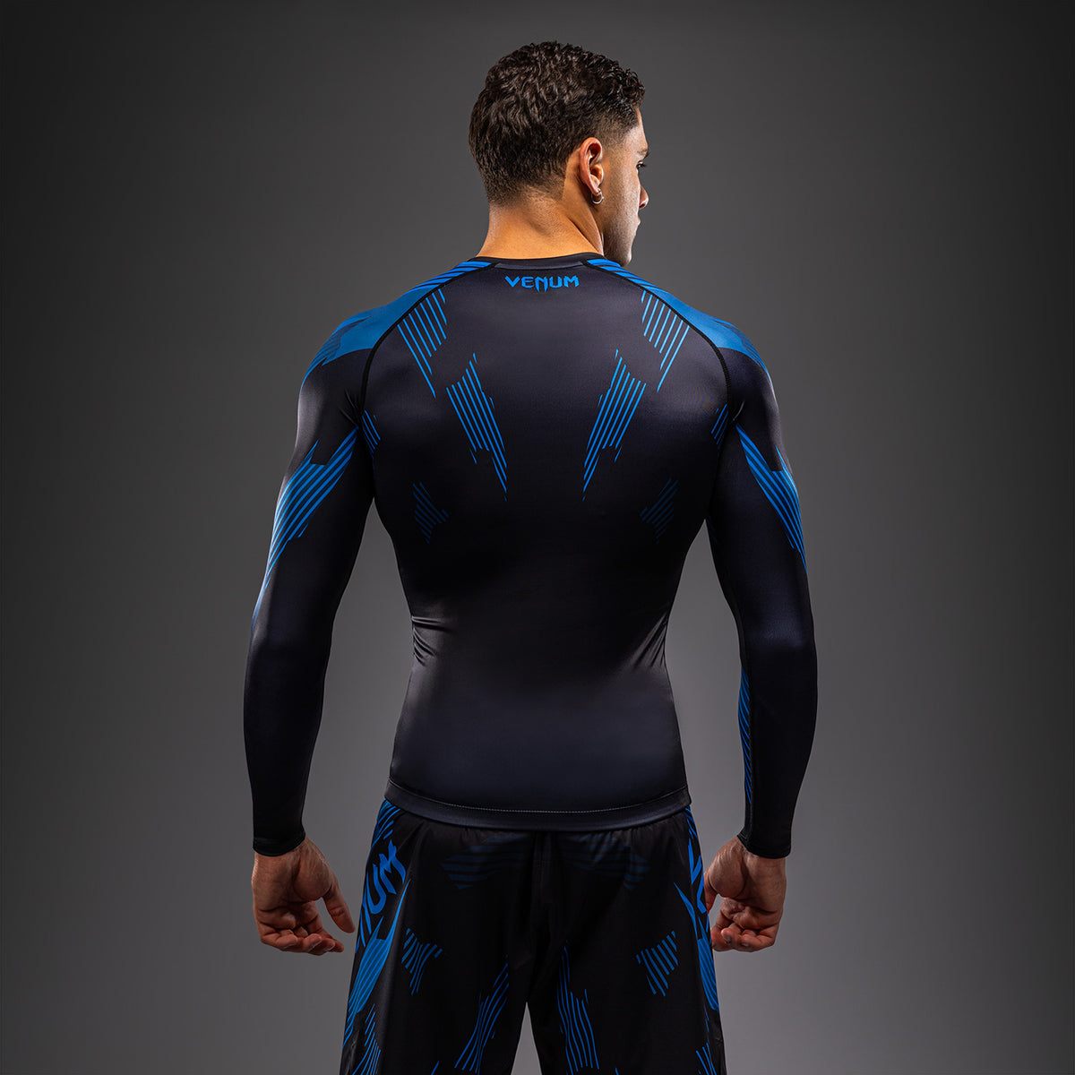 Venum No-Gi 6.0 Rashguard a Maniche Lunghe - Nero/Blu