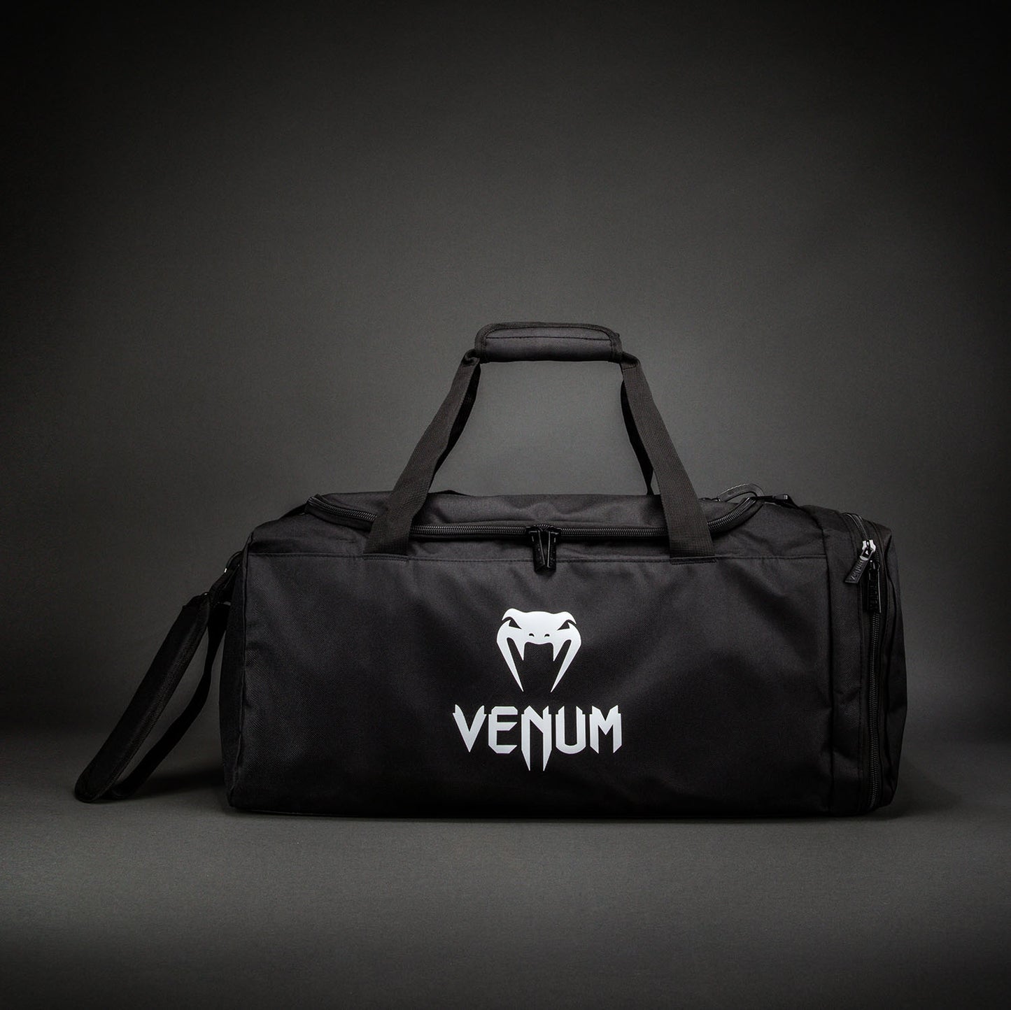 Venum Essential Borsa Sportiva (37L) – Nero