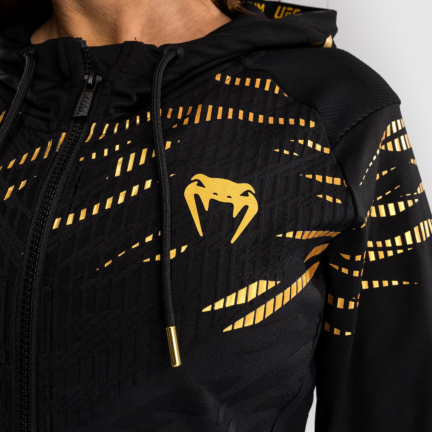 UFC Fusion by Venum Personalizzati Authentic Fight Night Felpa con Cappuccio per Donna - Campione