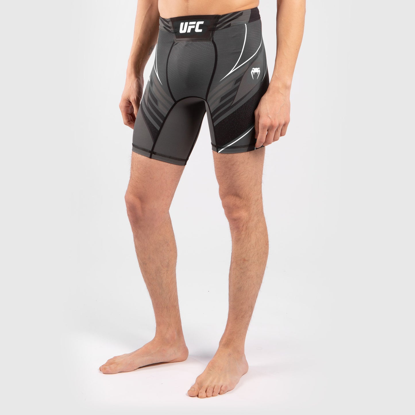 Venum UFC Authentic Fight Night Pantaloncini a Compressione da Uomo – Nero