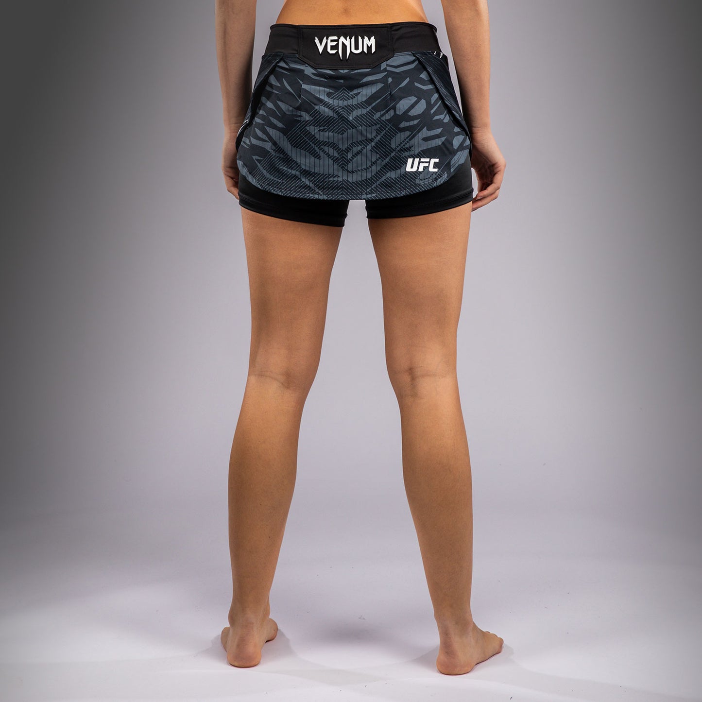 UFC Fusion by Venum Authentic Fight Night Pantaloncino da donna - Nero