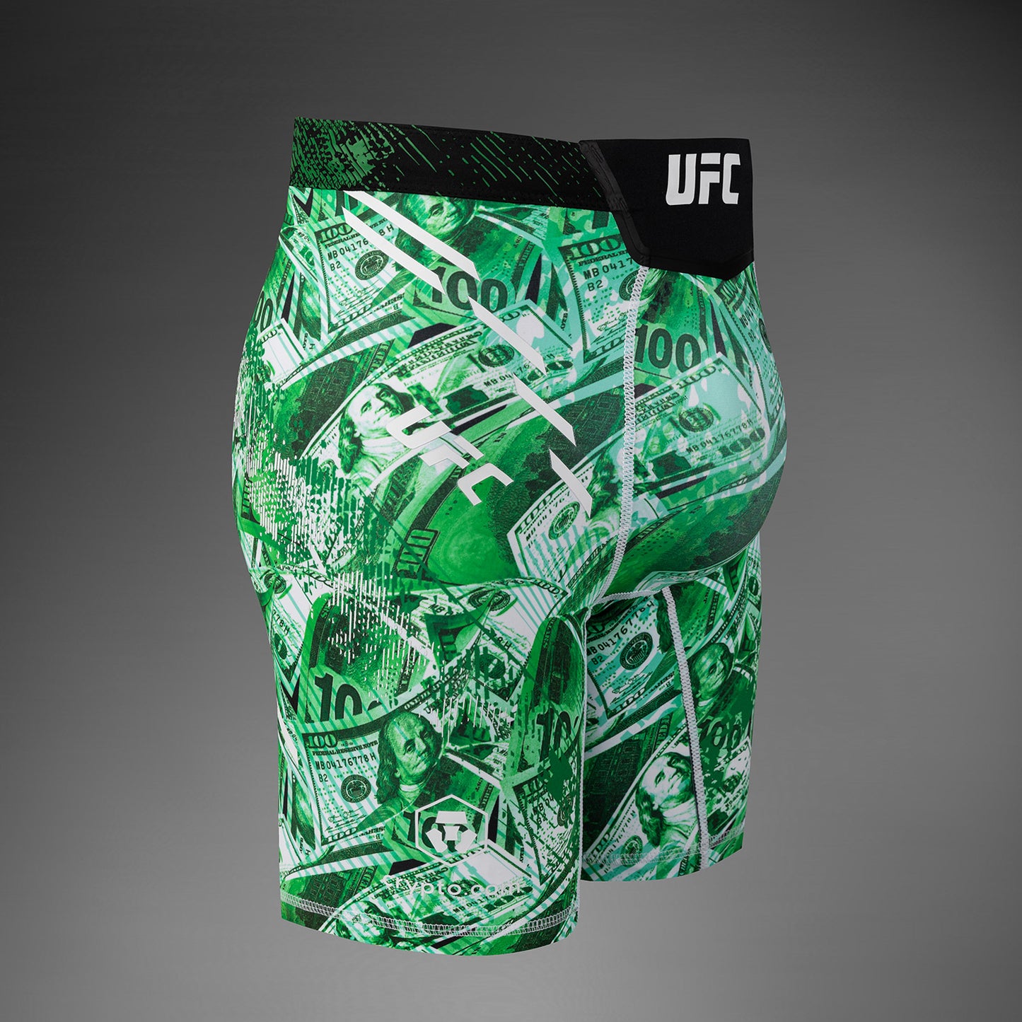 UFC Unrivaled by Venum Conor McGregor Shorts compressivi Uomo – Verde