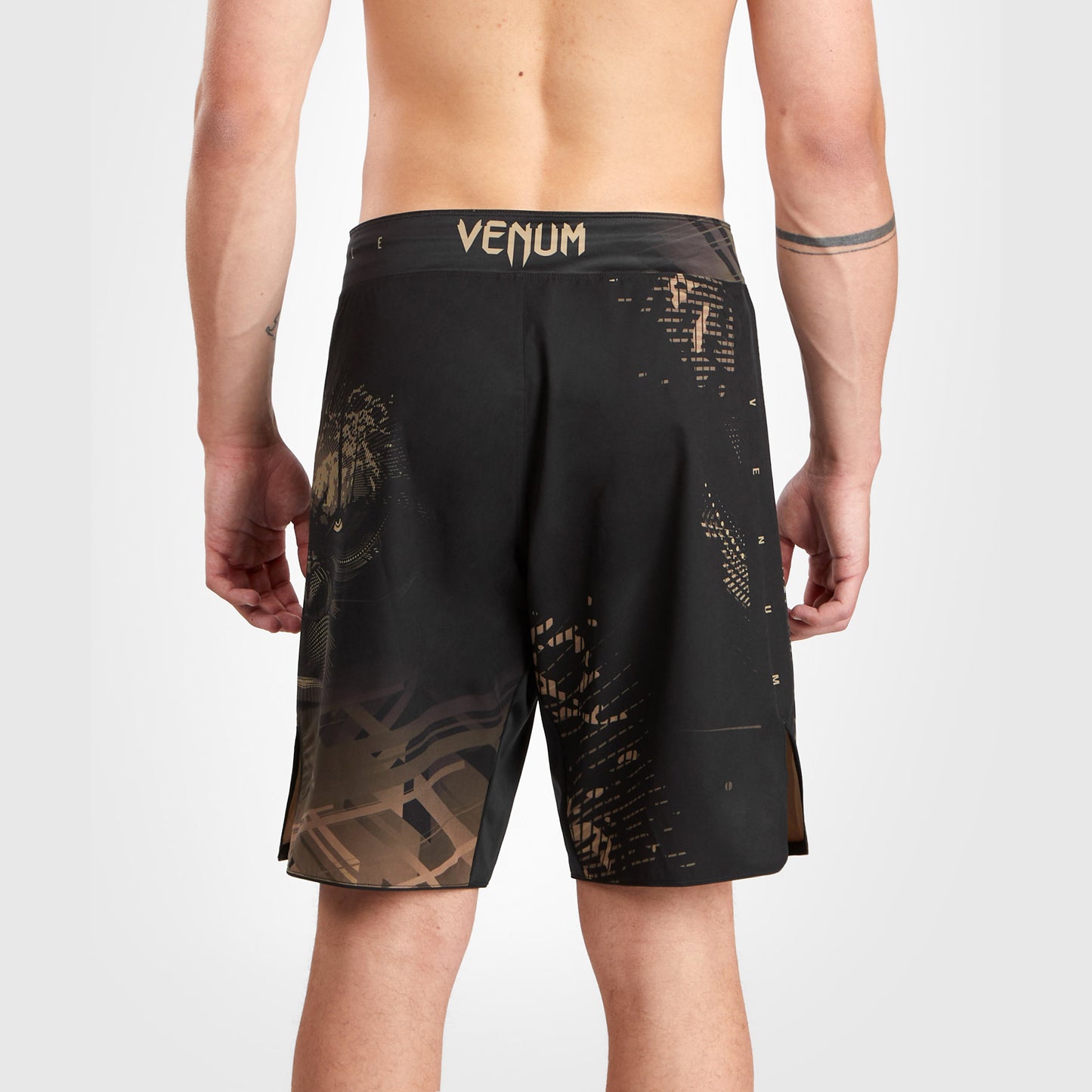 Venum Gorilla Jungle Pantaloncini da combattimento - Nero/Sabbia