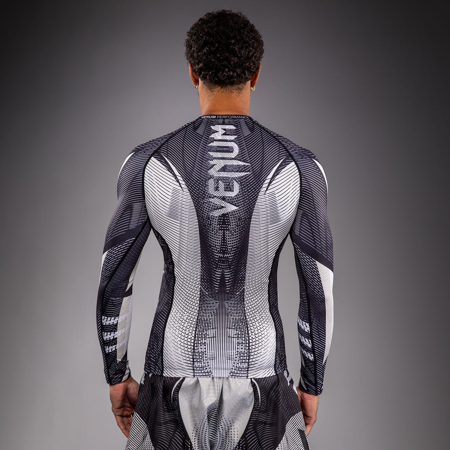 Venum Galactic 3.0 Rashguard a Maniche Lunghe - Bianco Sporco/Nero