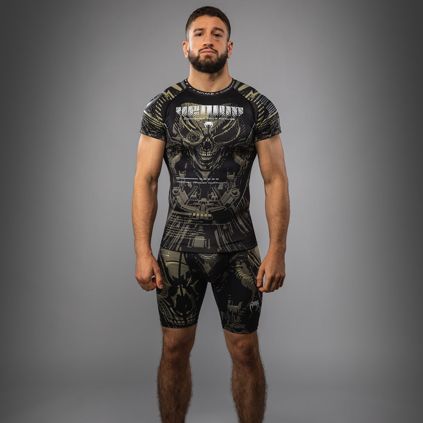 Venum Invader Rashguard a Maniche Corte - Nero/Sabbia