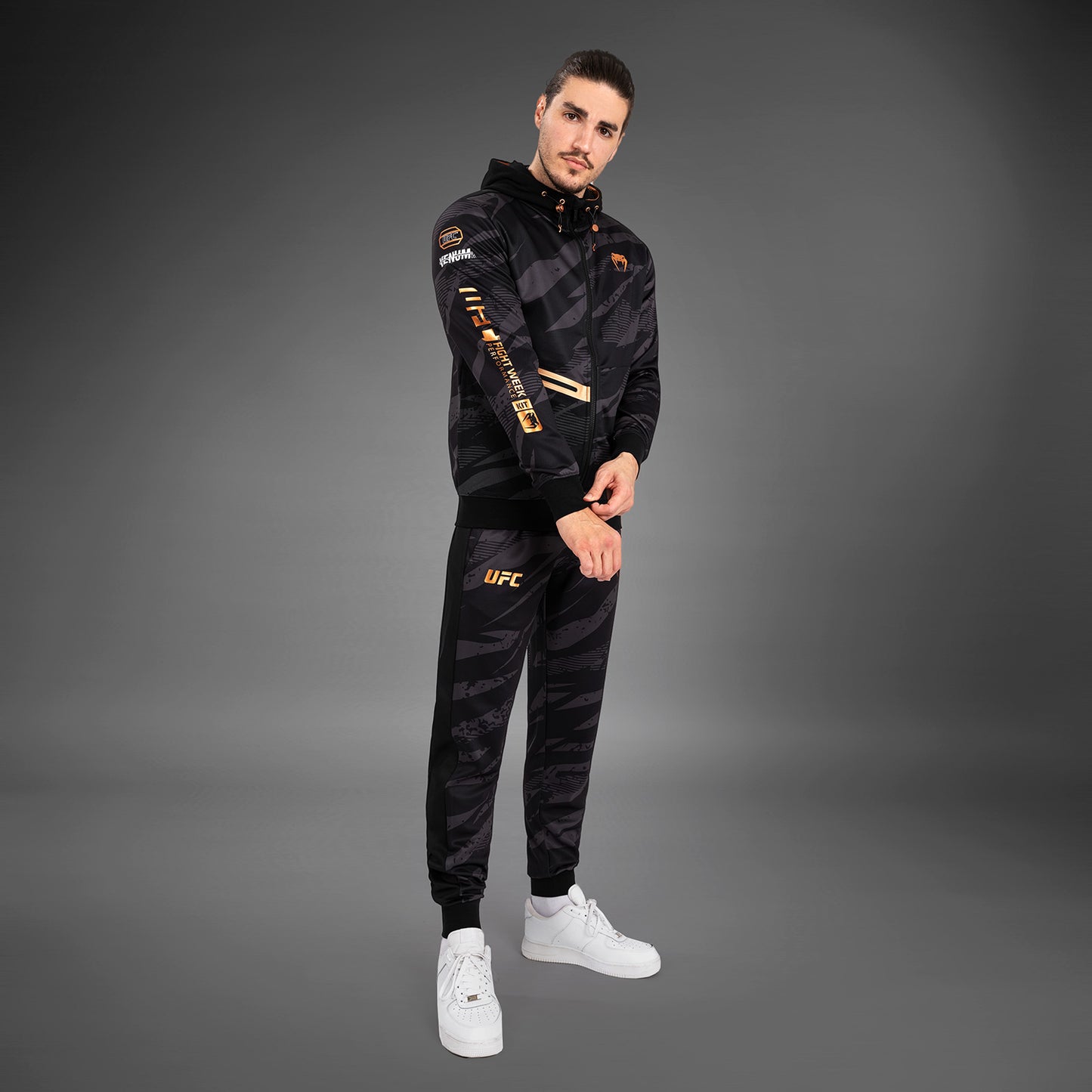 UFC Adrenaline by Venum Fight Week Felpa Con Cappuccio e zip da Uomo - Urban Camo