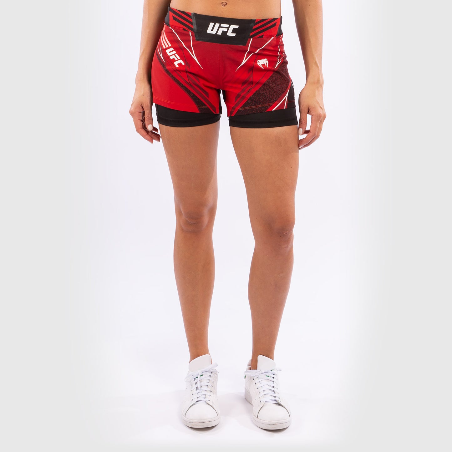 Fightshorts Donna UFC Venum Authentic Fight Night - Vestibilità Corta - Rosso