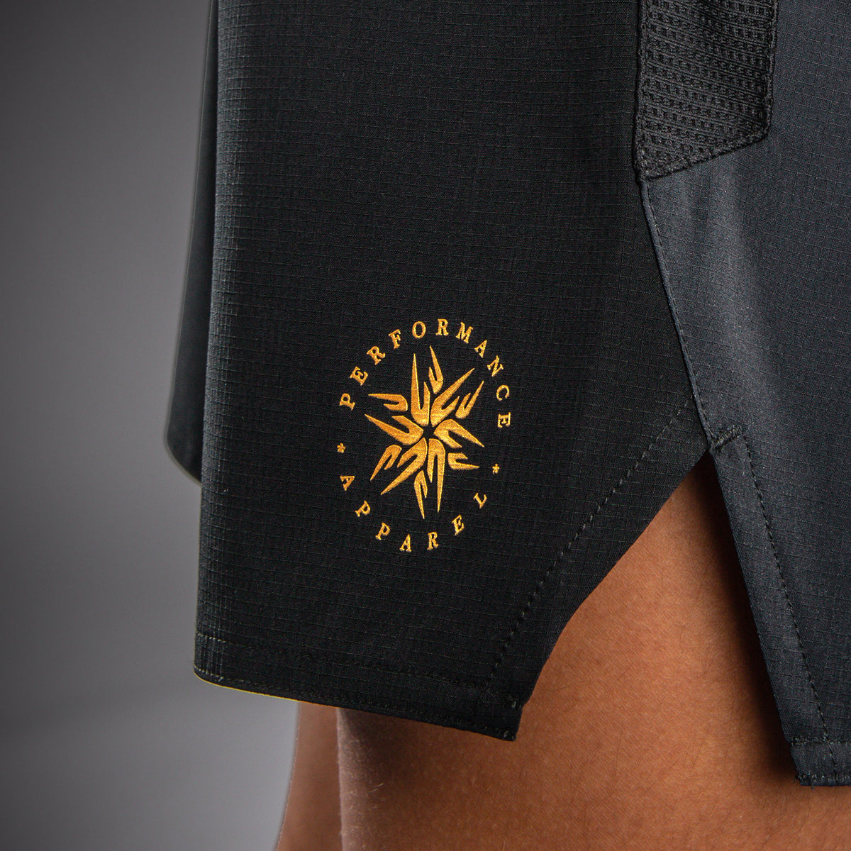 Venum Attack Fightshorts per bambini - Nero/Oro