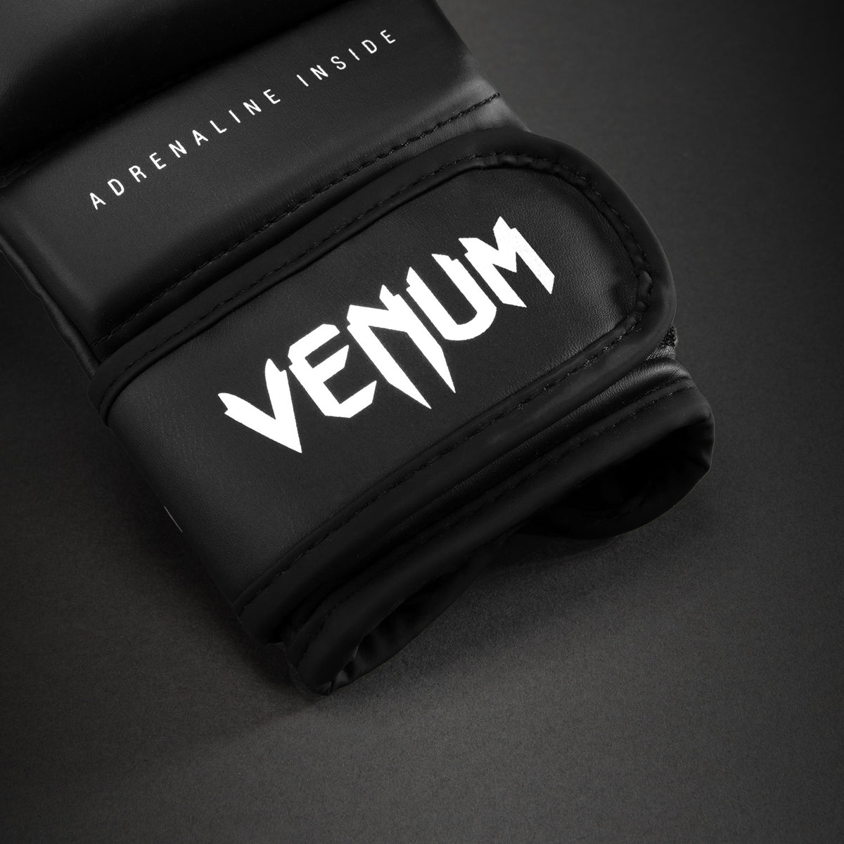 Venum Contender 1.5 Guanti da sparring - Nero/Bianco