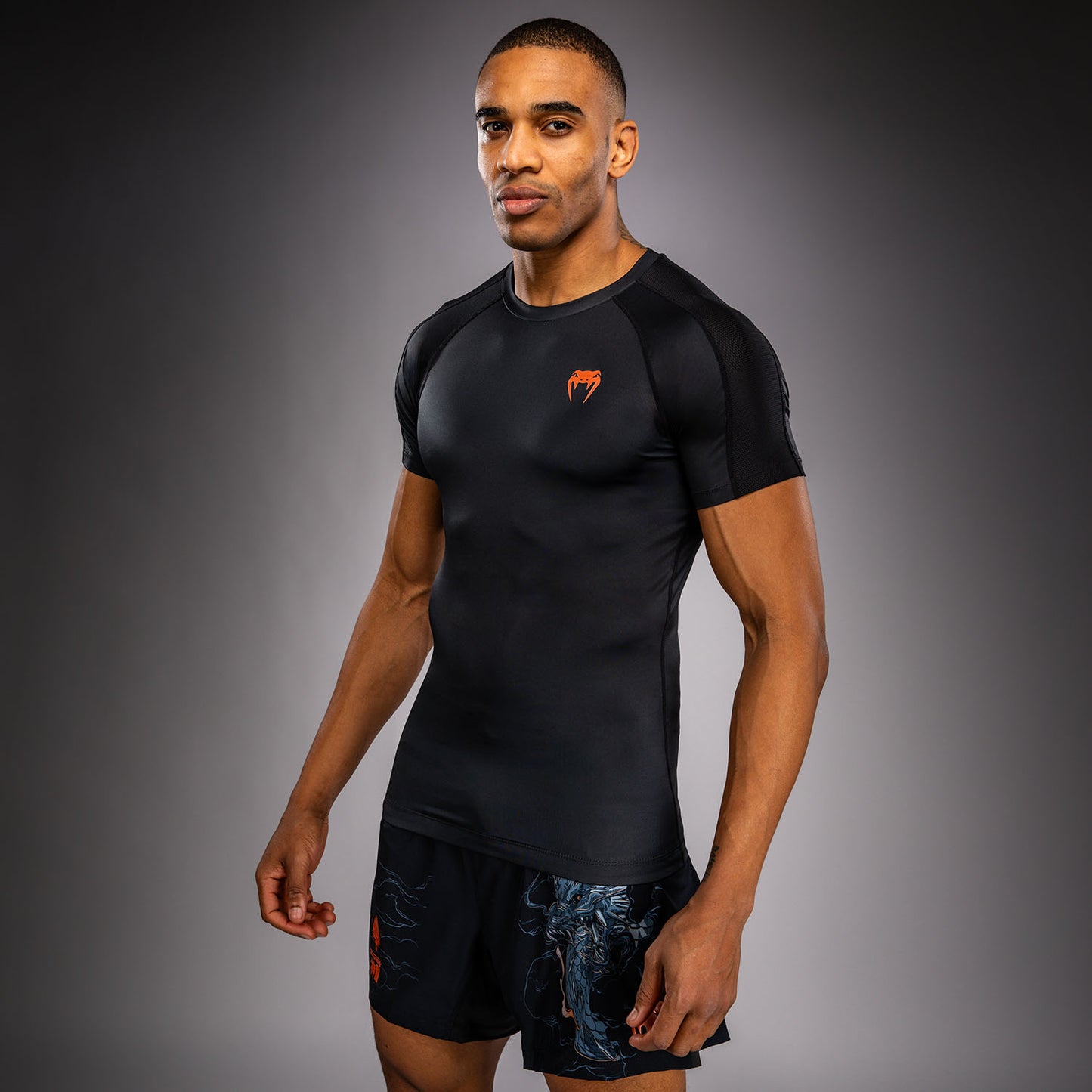 Venum Thunder Dragon Rashguard a Maniche Corte – Nero/Grigio/Rame