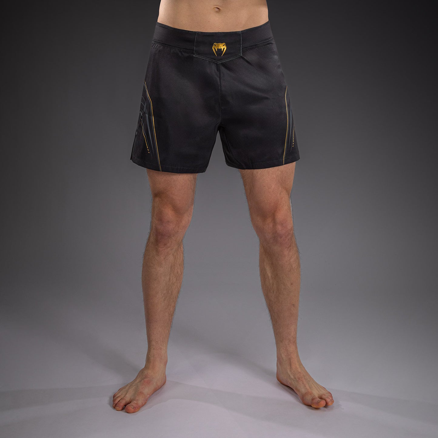 Venum Streamline Pantaloncini da Combattimento – Nero/Oro