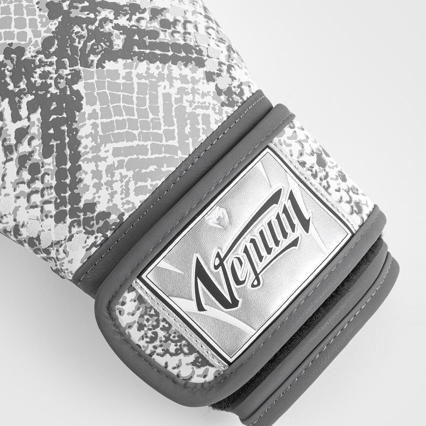 Venum White Snake Guantoni Da Boxe Donna - Bianco