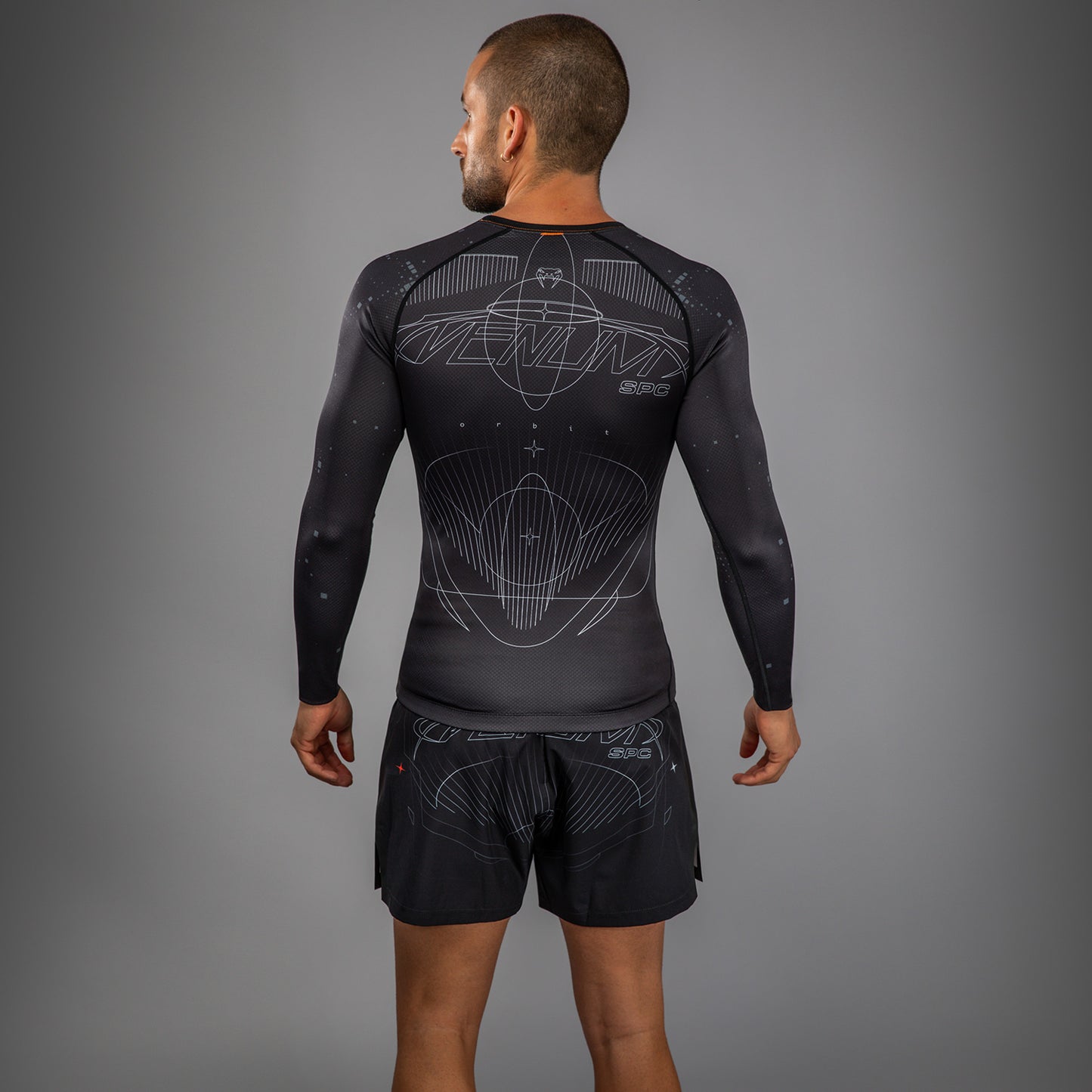 Venum Eclipse Rashguard a manica lunga – Nero/Avorio